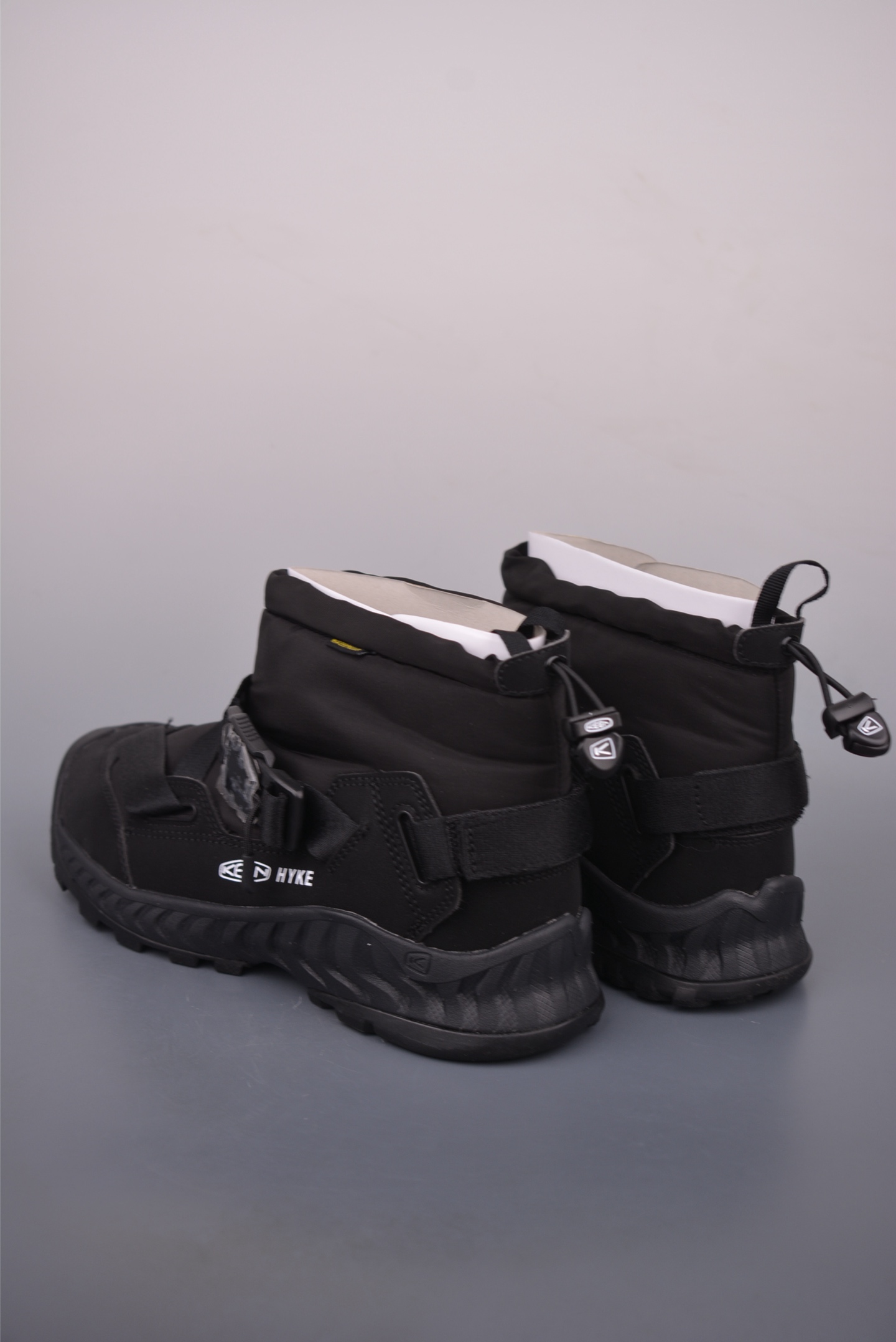 KEEN x HYKE Hoodzerra Nxis WP Round Toe Shock Absorption Ankle Boots 2 i1760658931454 4133 0 1