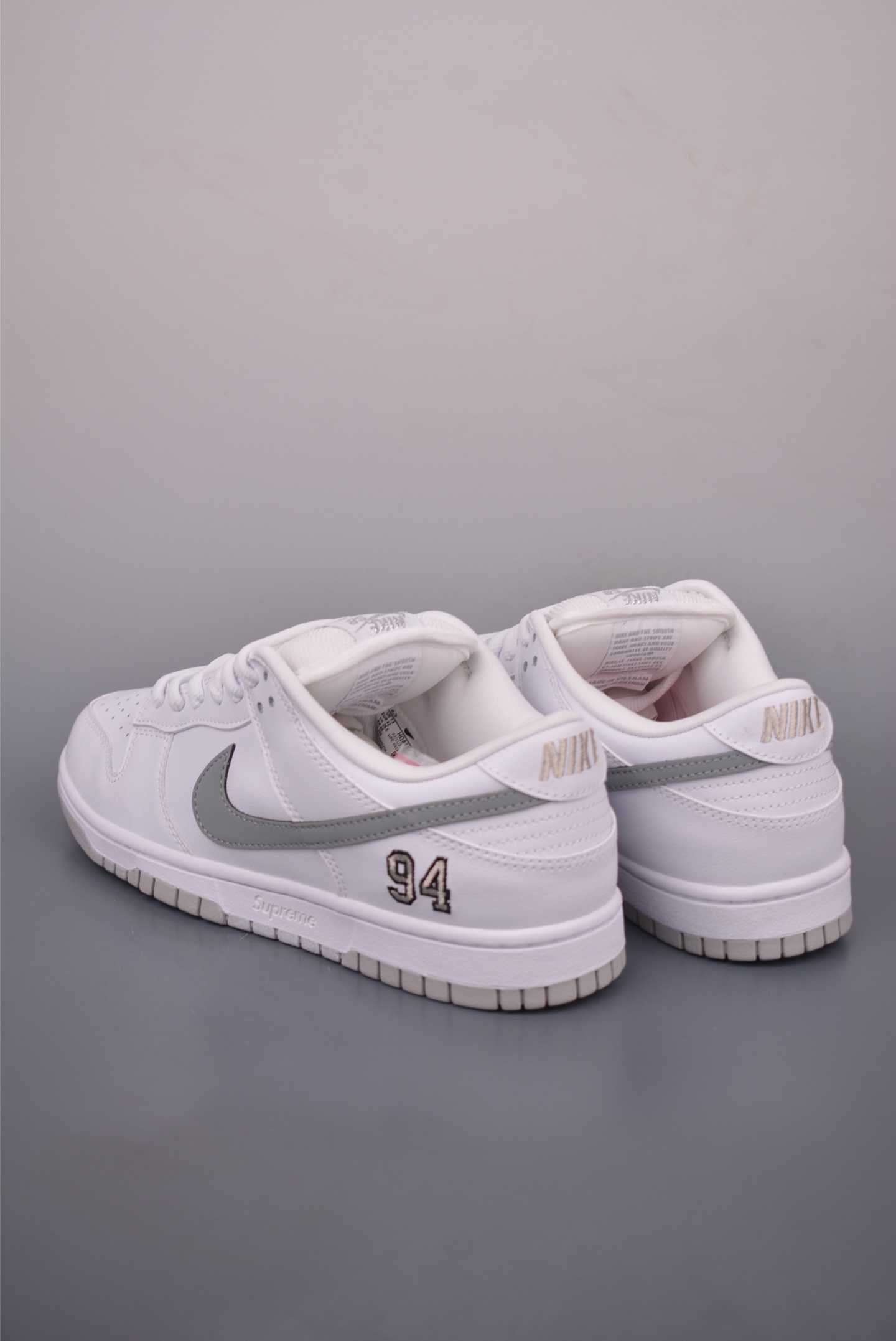 Nike SB Dunk Low White/Grey, Premium Leather, Supreme Edition, HQ8487/1002622 2 i1760659607369 7389 0 1