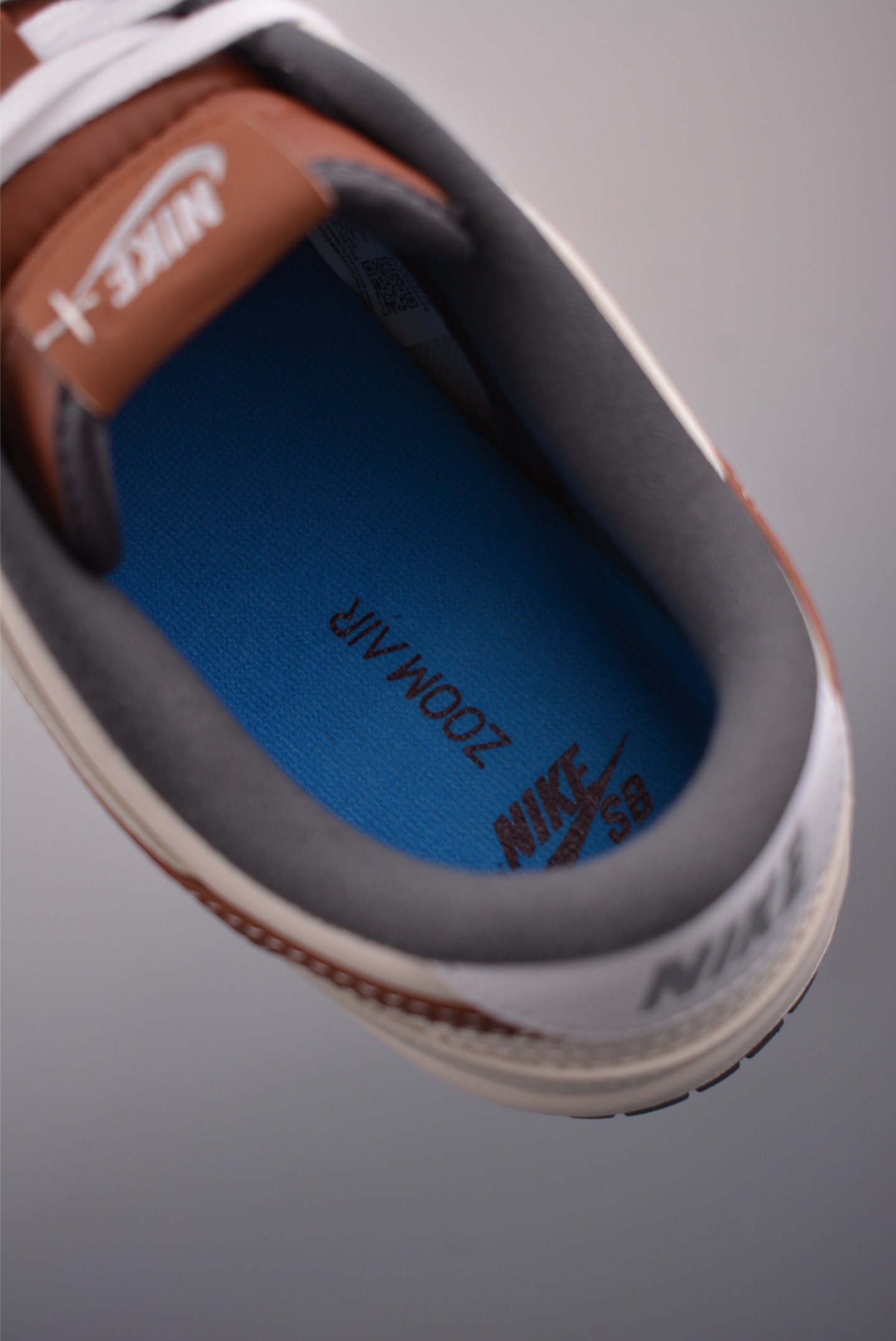 Nike SB Dunk Low White/Brown Premium Leather Sneakers IM6670-2022622 9 i1760659674247 3588 0 8