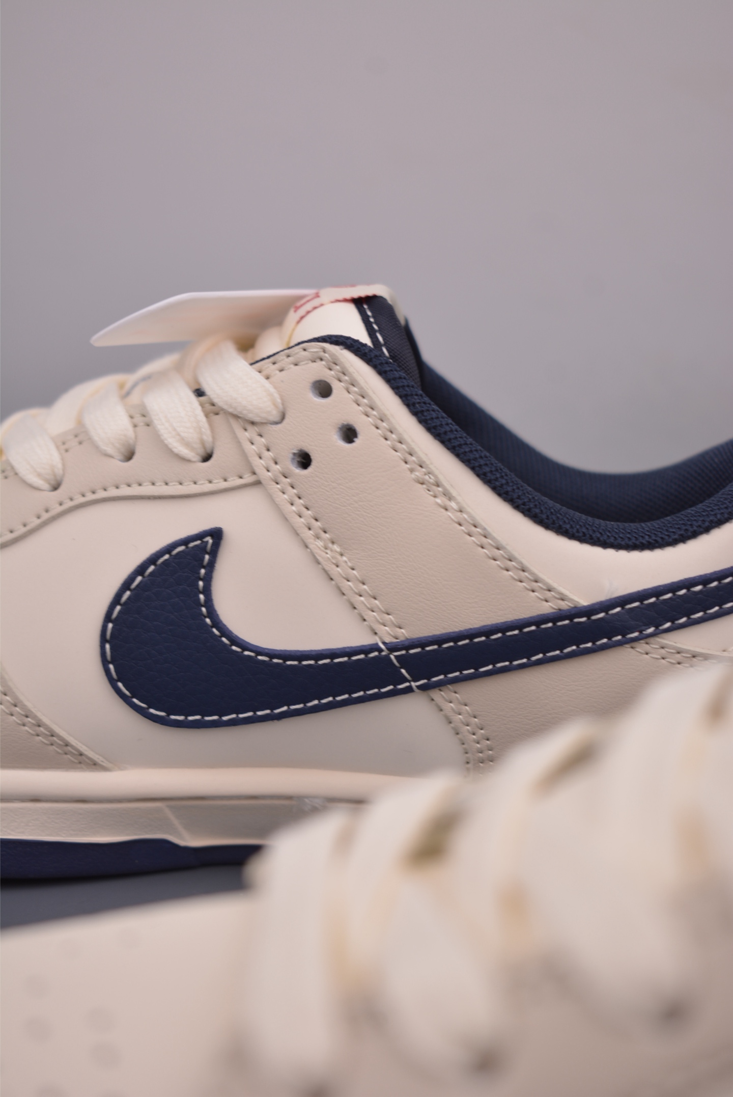 Nike SB Dunk Low Gucci Collab Sneakers - Premium Leather, Perfect Detailing 9 i1760659880780 1995 0 7