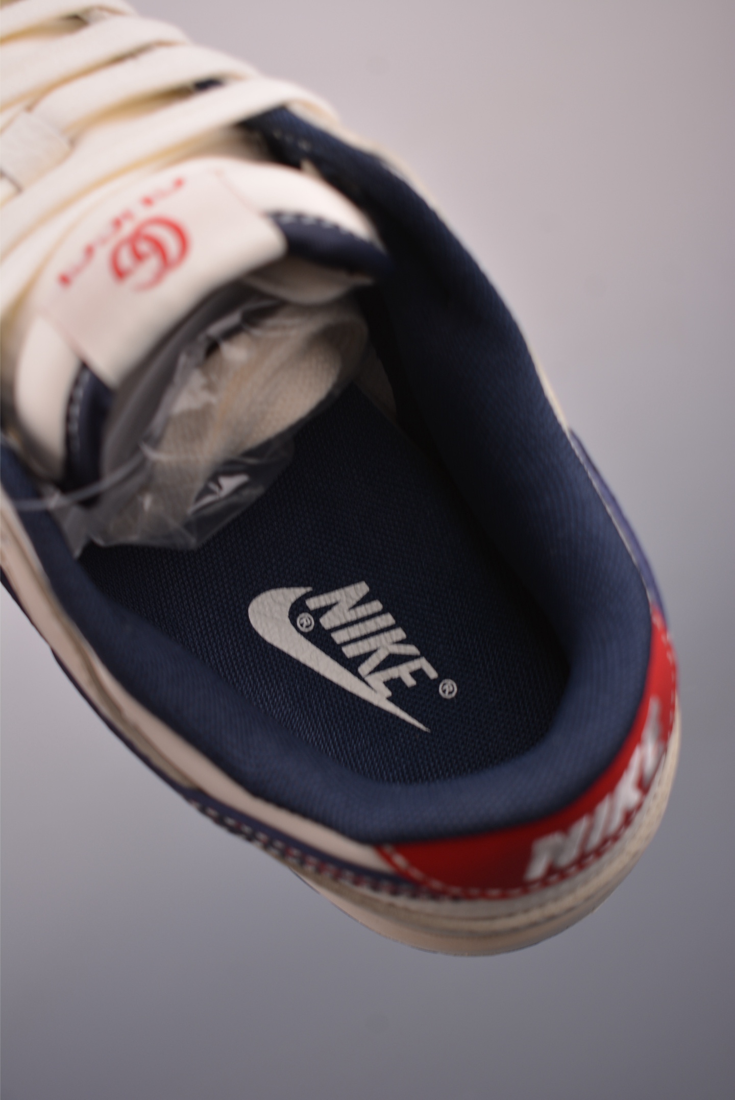 Nike SB Dunk Low Gucci Collab Sneakers - Premium Leather, Perfect Detailing 10 i1760659883061 9398 0 8