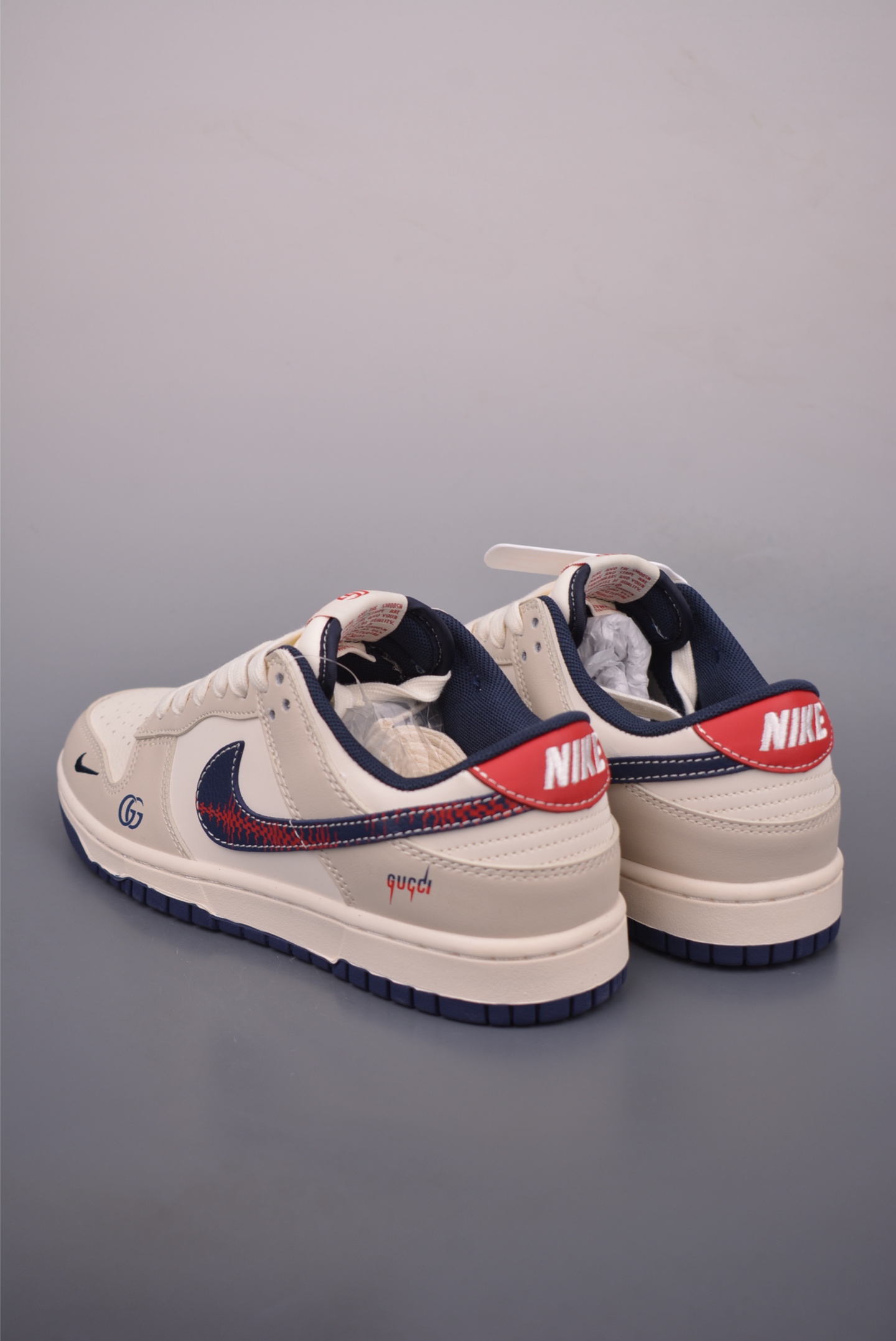 Nike SB Dunk Low Gucci Collab Sneakers - Premium Leather, Perfect Detailing 3 i1760659883082 213 0 1