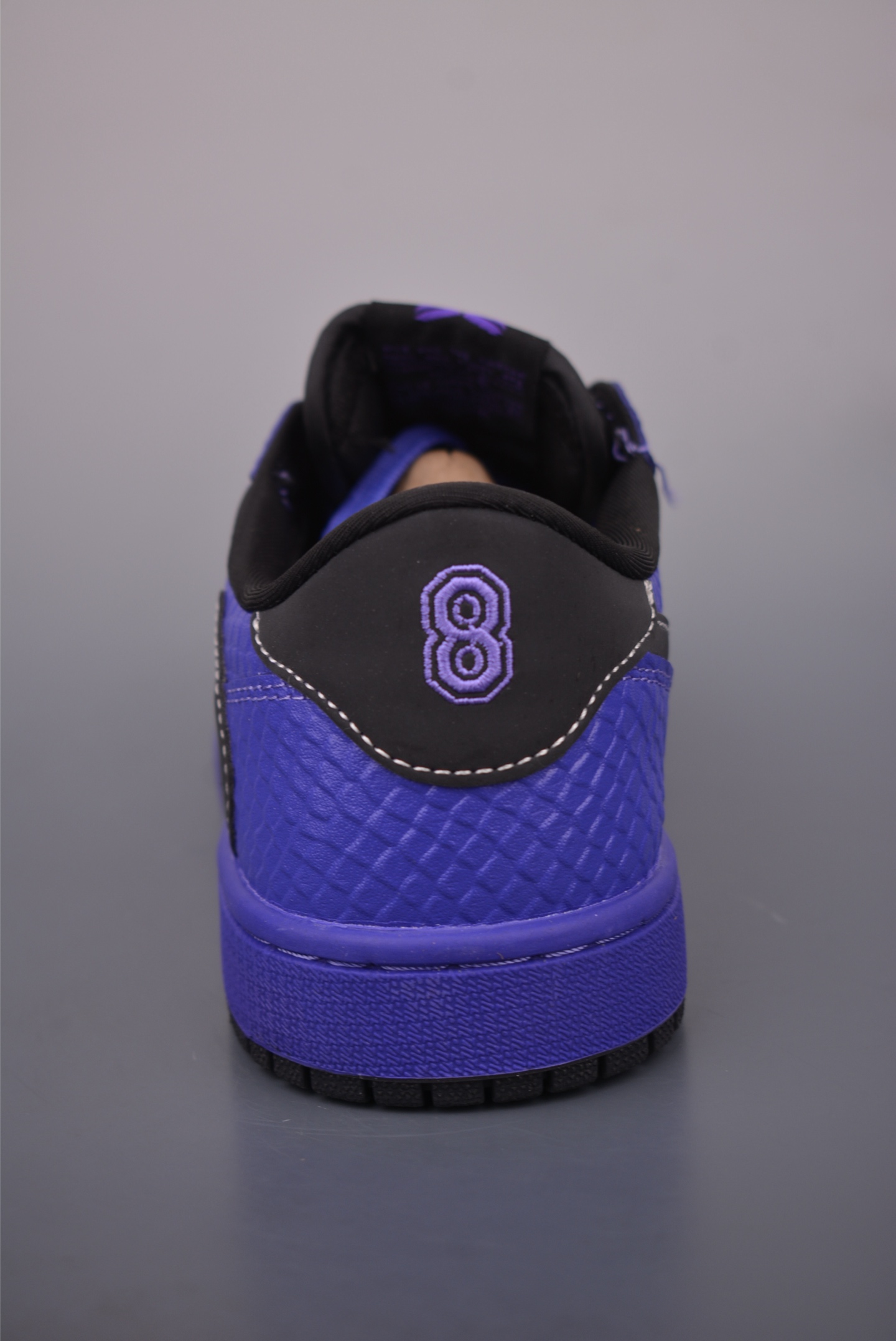 Fragment Design Travis Scott x Air Jordan 1 Low Purple Sneakers 5 i1760660049057 6824 0 3