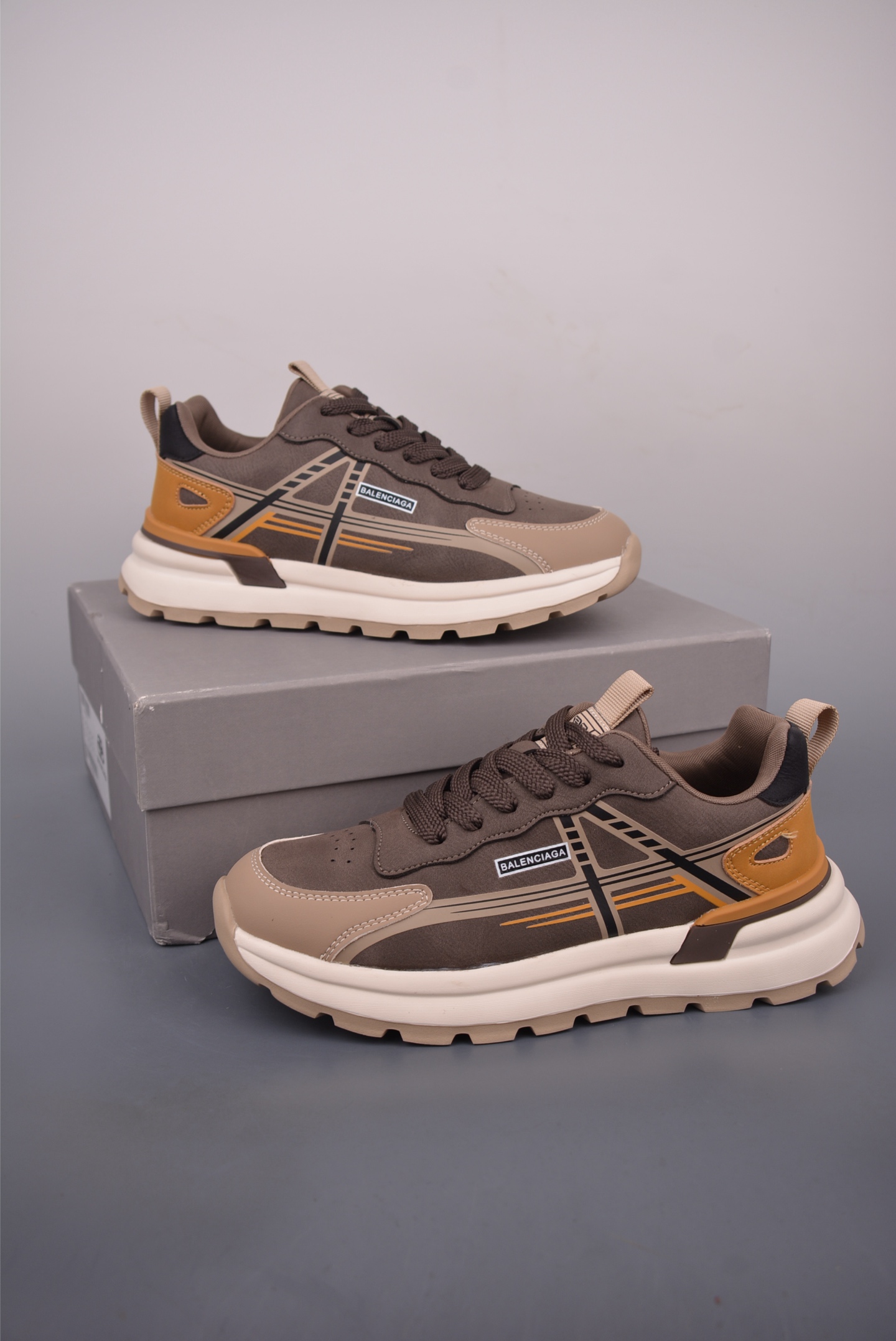 Balenciaga Men's Runner Sneakers Low-Top Casual Shoes - Brown, Sizes 39-44