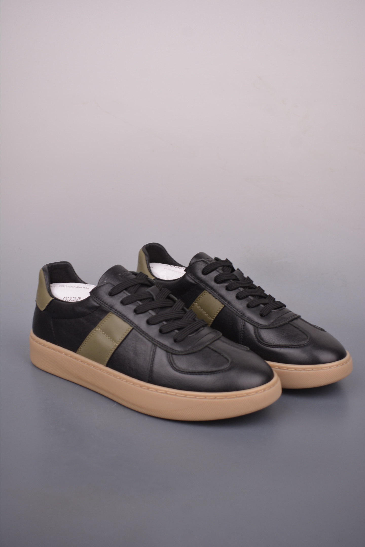 ECCO Leather Lace-Up Fashion Sneakers Classic Versatile Street Style EU 38-44 1 i1760695078448 5585 0 0