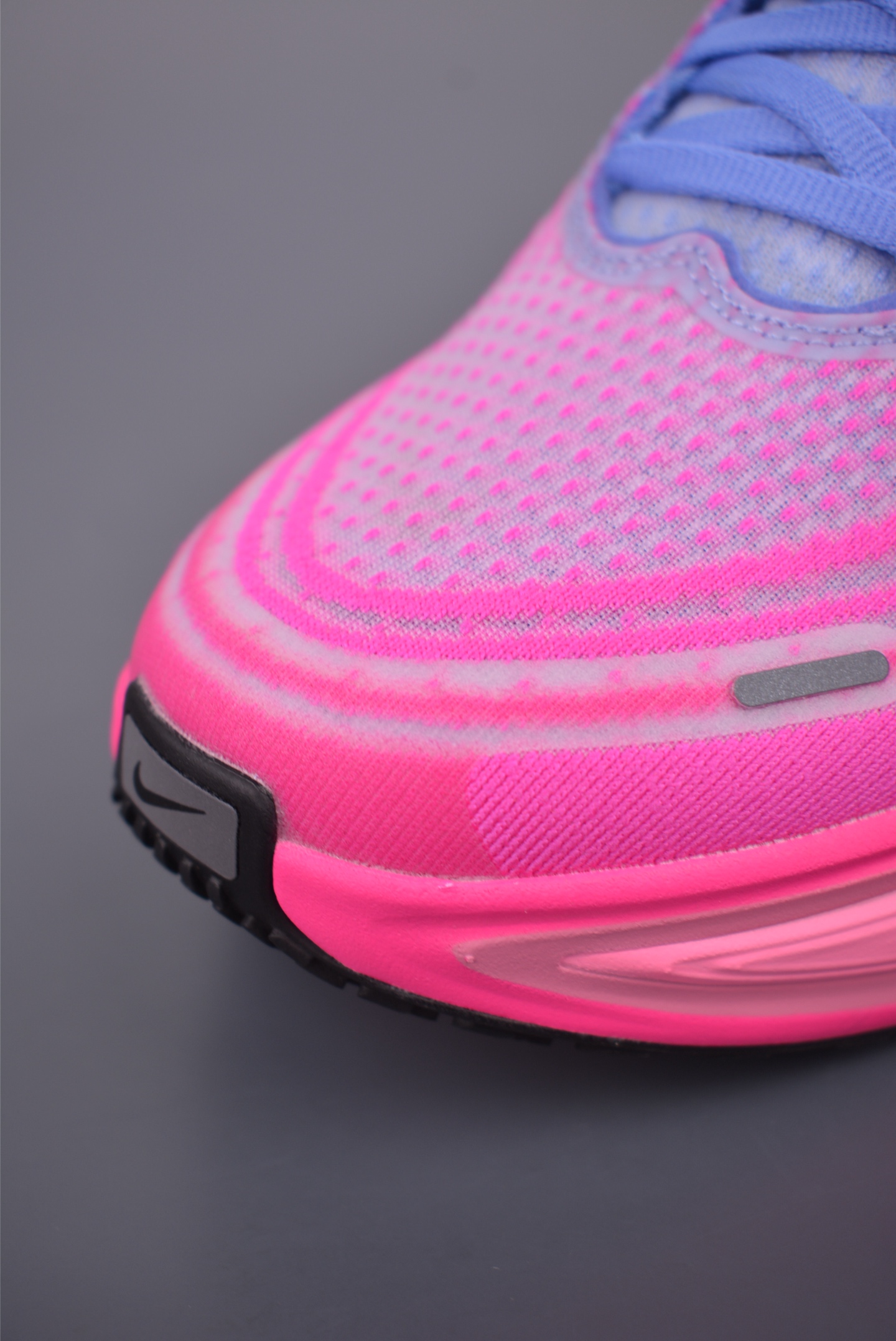 Nike Air Zoom Vomero Plus Running Shoes - Pink/Blue - HV8154-4002332 6 i1760739091088 1632 0 5
