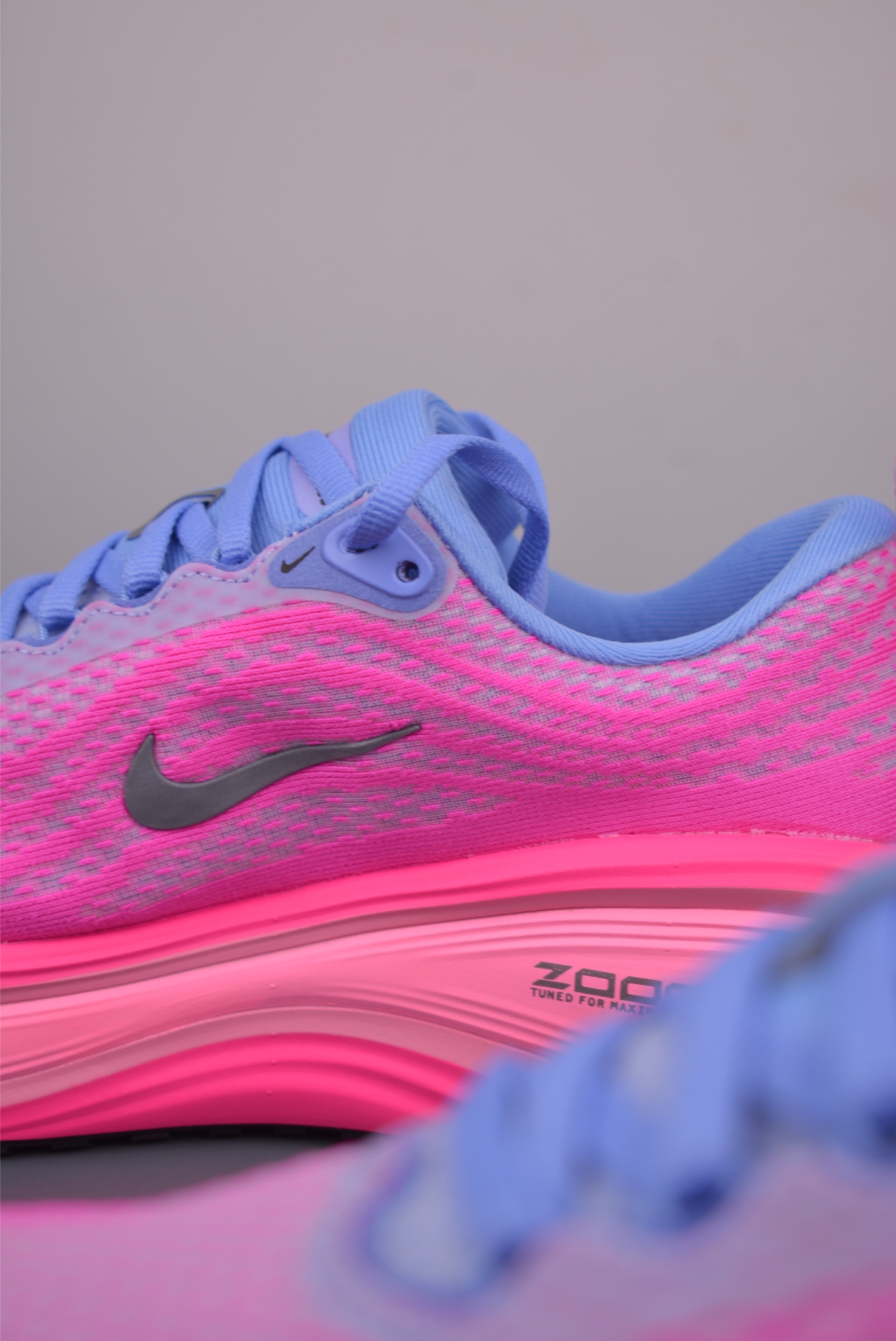 Nike Air Zoom Vomero Plus Running Shoes - Pink/Blue - HV8154-4002332 8 i1760739091208 3014 0 7