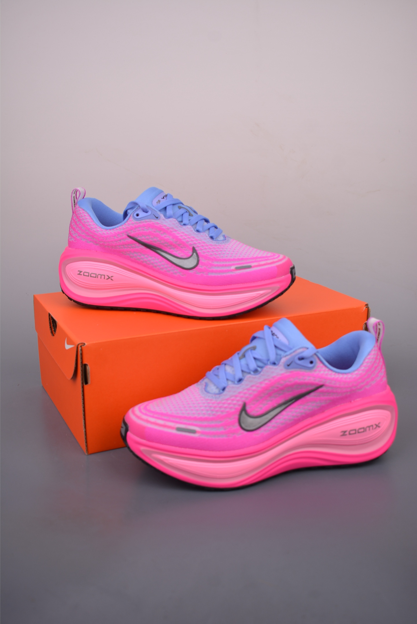 Nike Air Zoom Vomero Plus Running Shoes - Pink/Blue - HV8154-4002332 5 i1760739093936 7104 0 4
