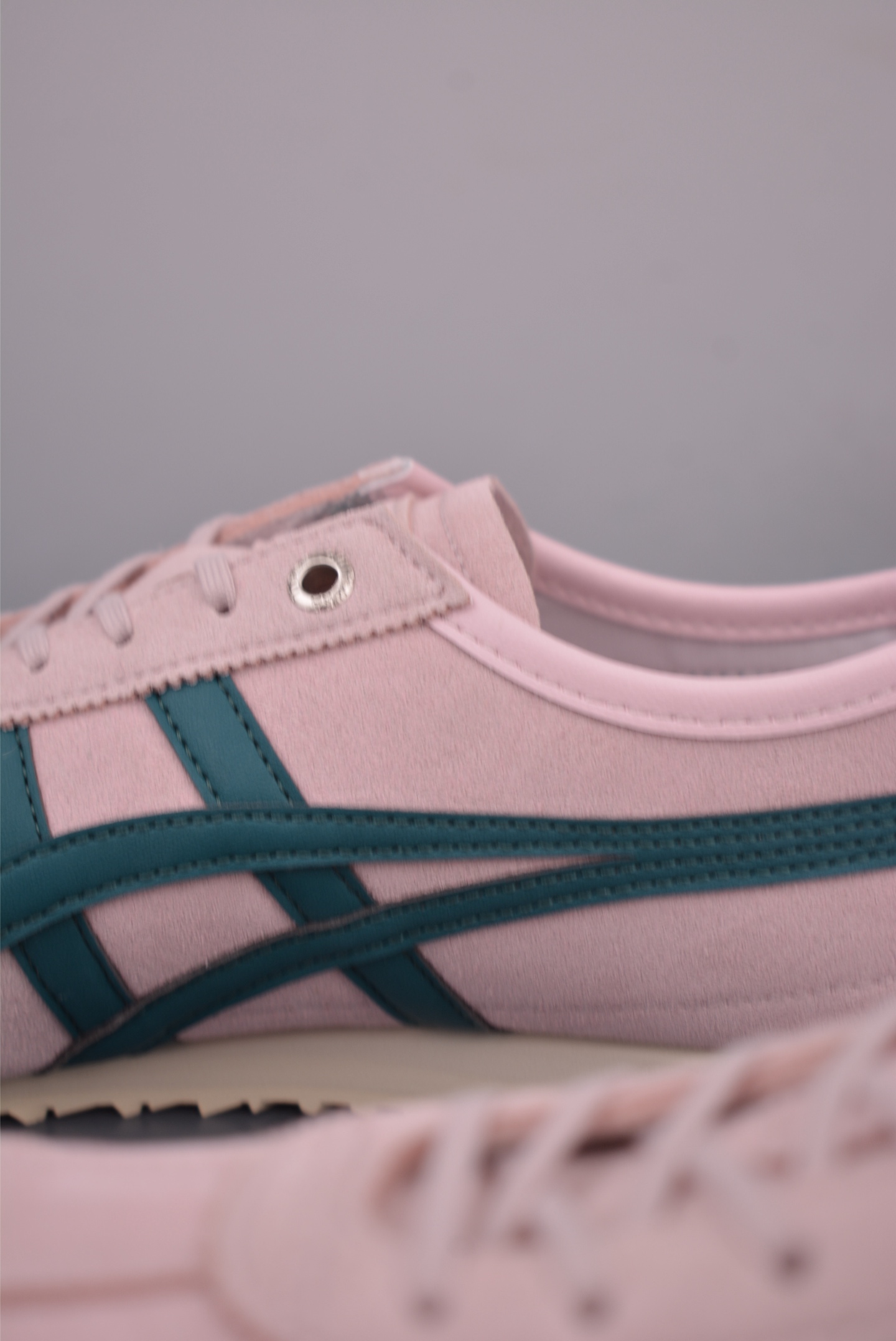 Asics鬼冢虎 MEXICO 66 SD 做工精赞 1183C517-700