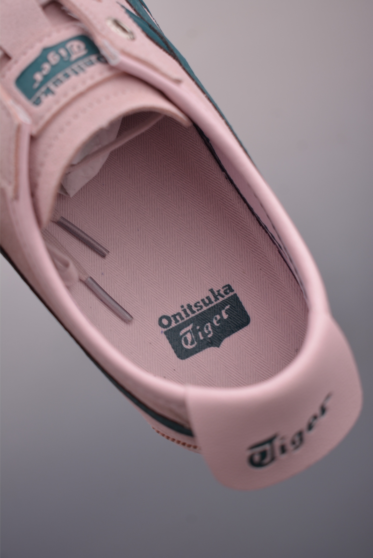 Asics鬼冢虎 MEXICO 66 SD 做工精赞 1183C517-700