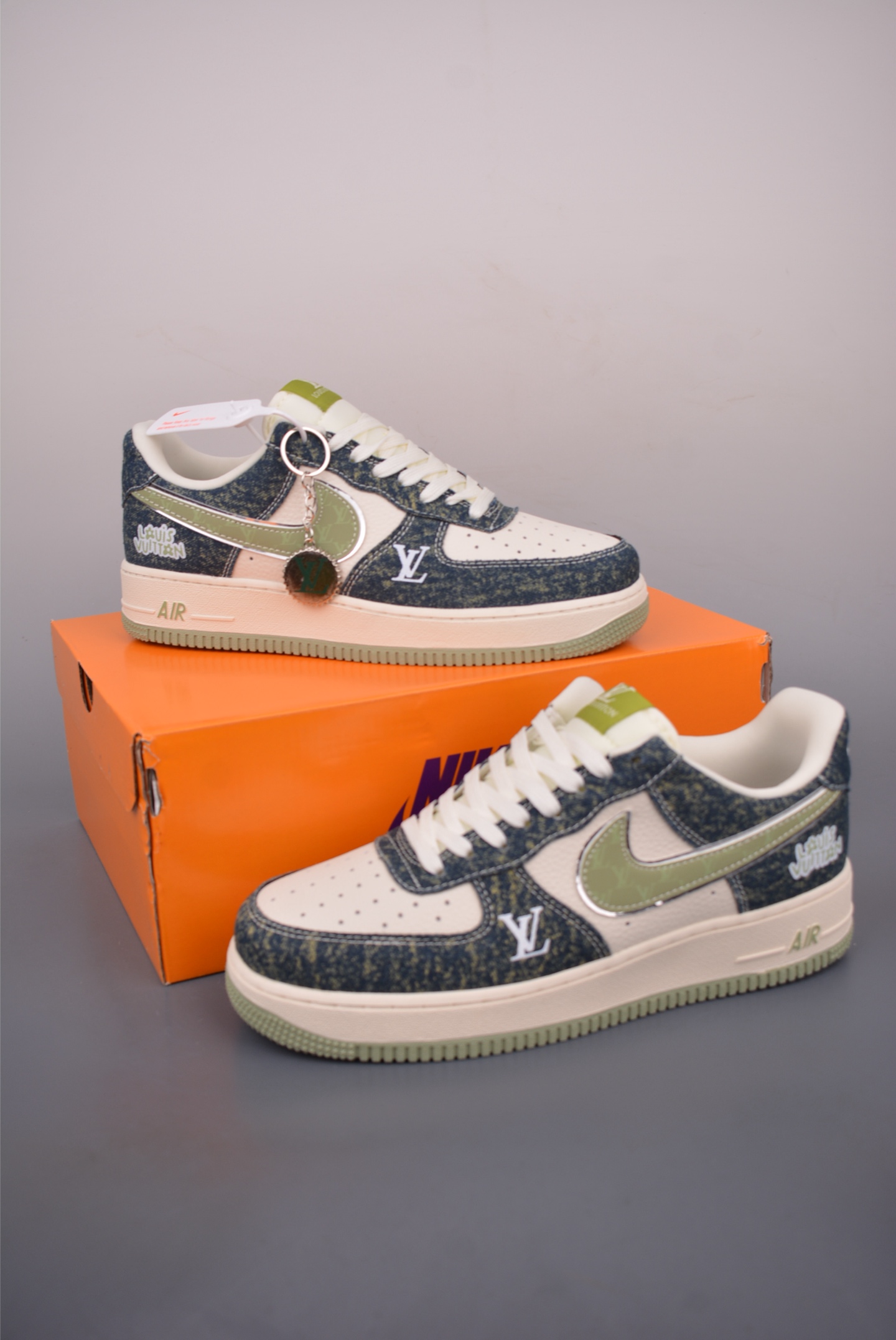 Nike Air Force 1 Low Louis Vuitton Sneakers Designer Collaboration Limited Edition 6 i1760739869595 9762 0 4