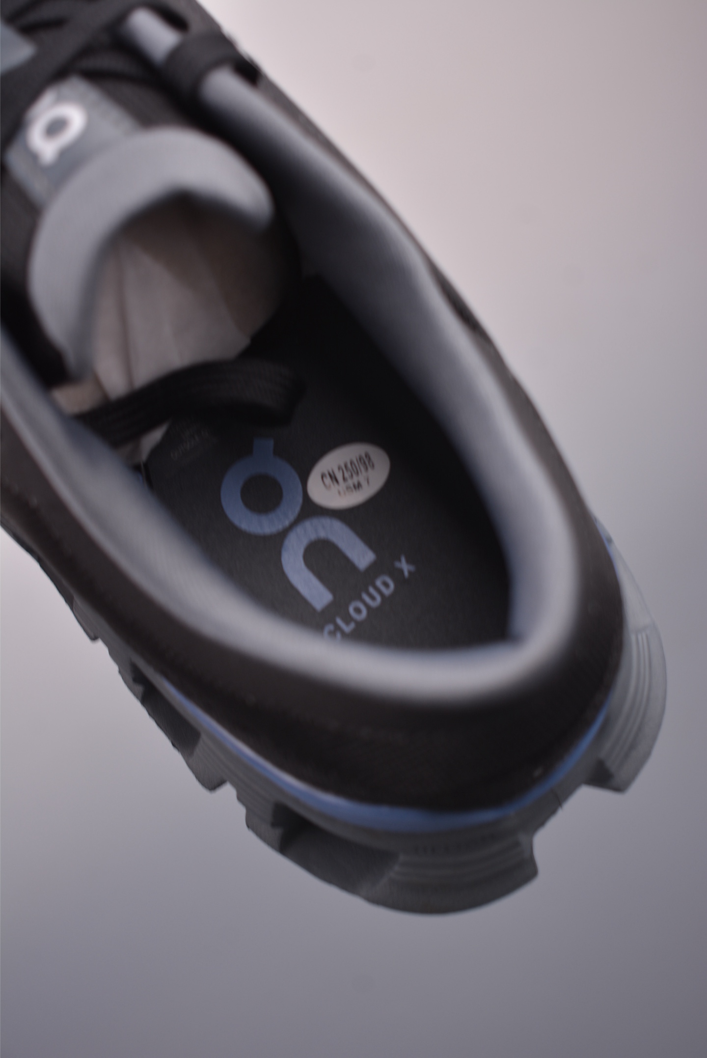 On Running Cloud X 4 Outdoor Street Style Running Shoes - Urban Exploration 10 i1760742677013 588 0 8