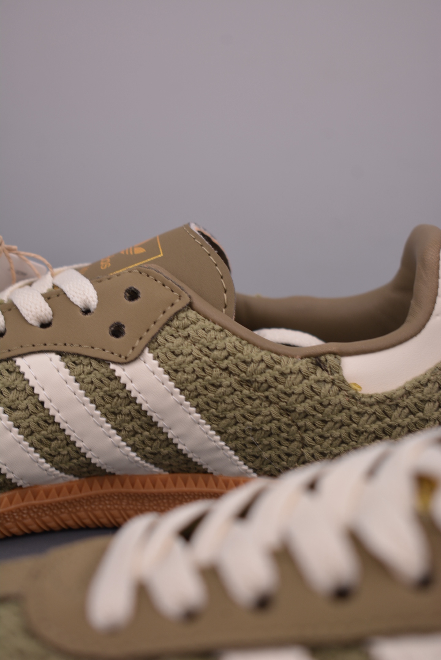 Adidas三叶草SAMBA W 休闲板鞋 JR9447