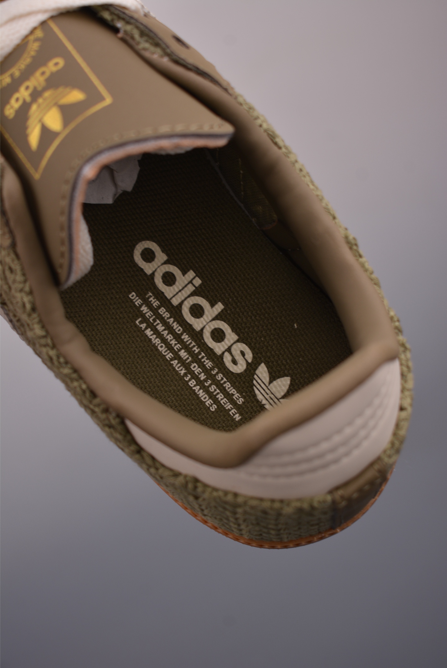 Adidas三叶草SAMBA W 休闲板鞋 JR9447