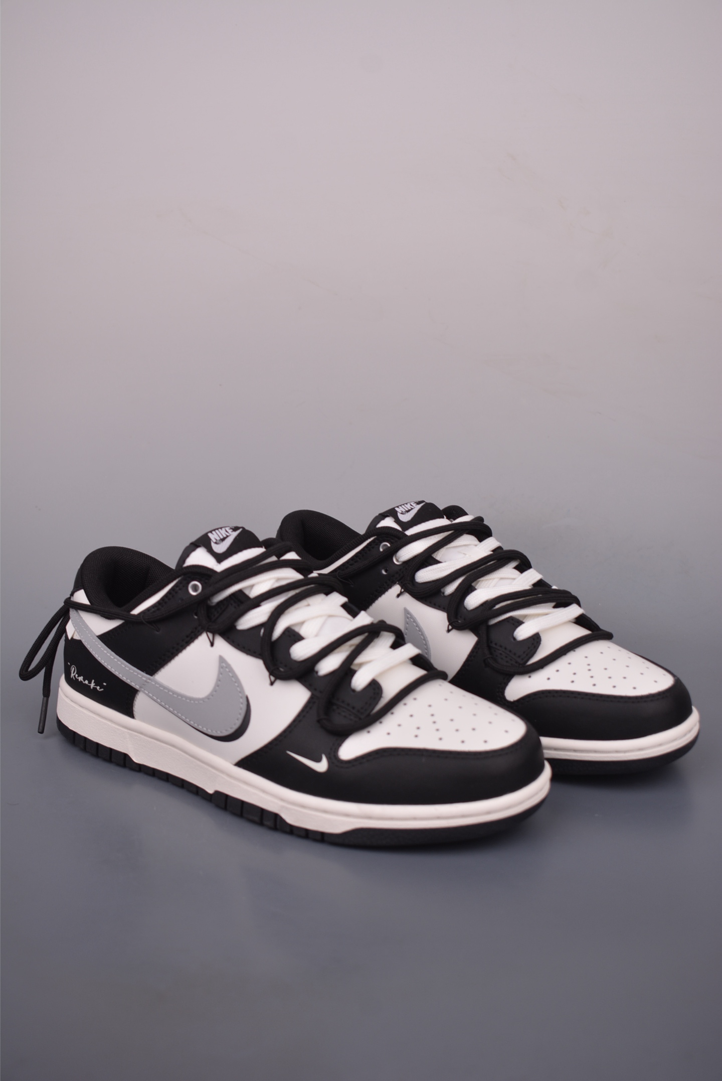 Nike SB Dunk Low Deconstructed Sneakers - Premium Quality & Comfort