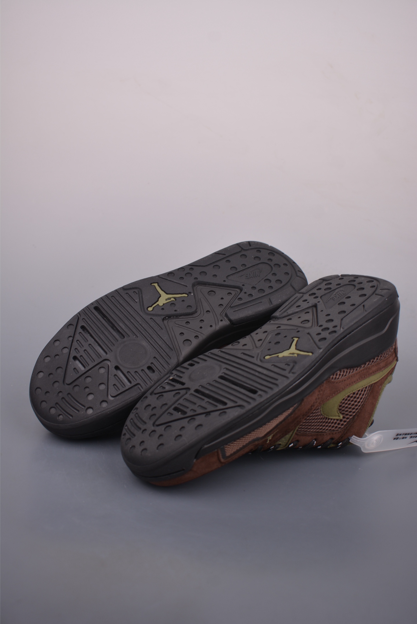 Nike Air Jordan CMFT Era Low-Top Sneakers - Comfort and Style Combined 4 i1760855107160 1431 0 2