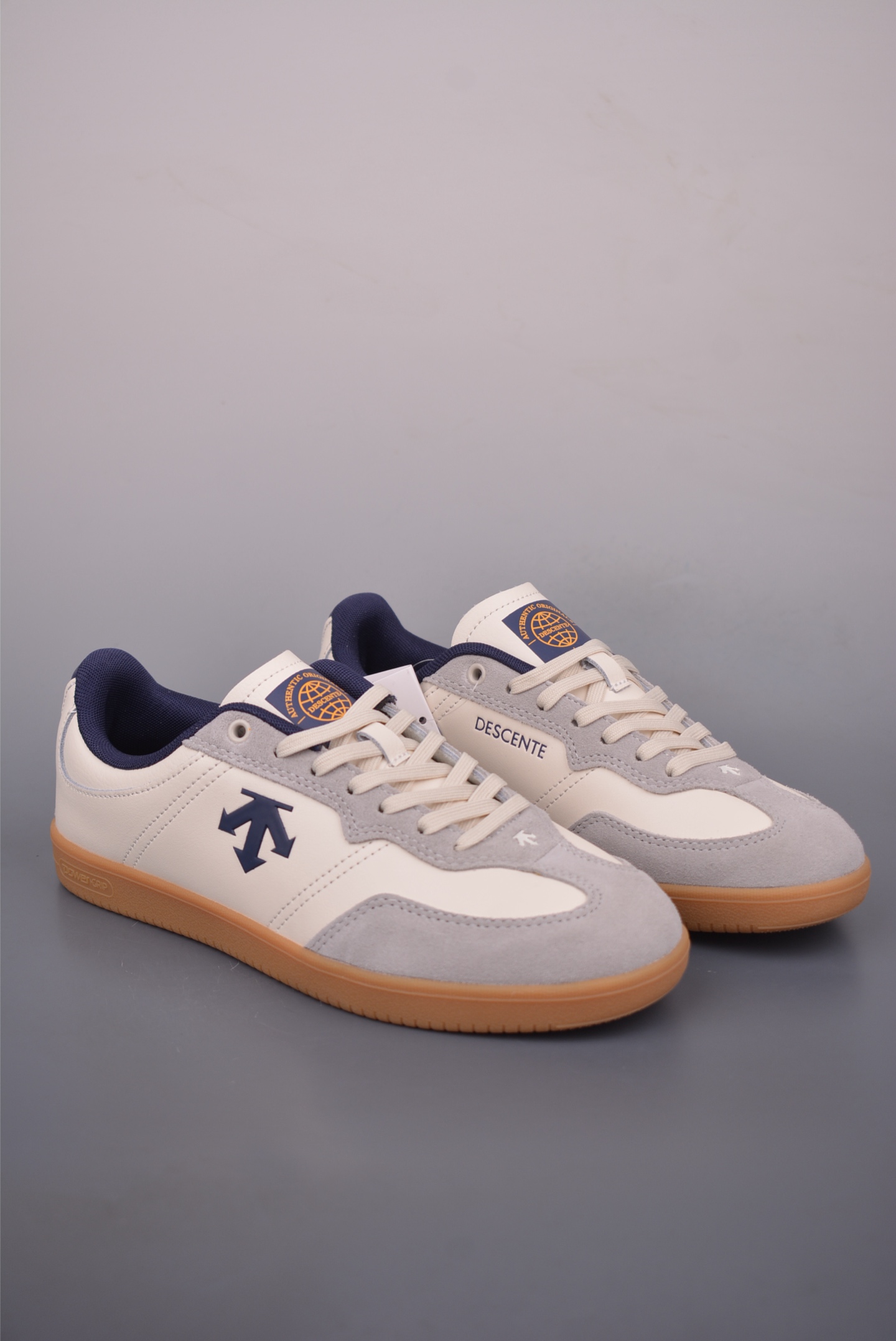 Descente EDGE COURT RETRO Fashion Sneakers, Leather Upper, Retro Style 1 i1760855595434 1832 0 0