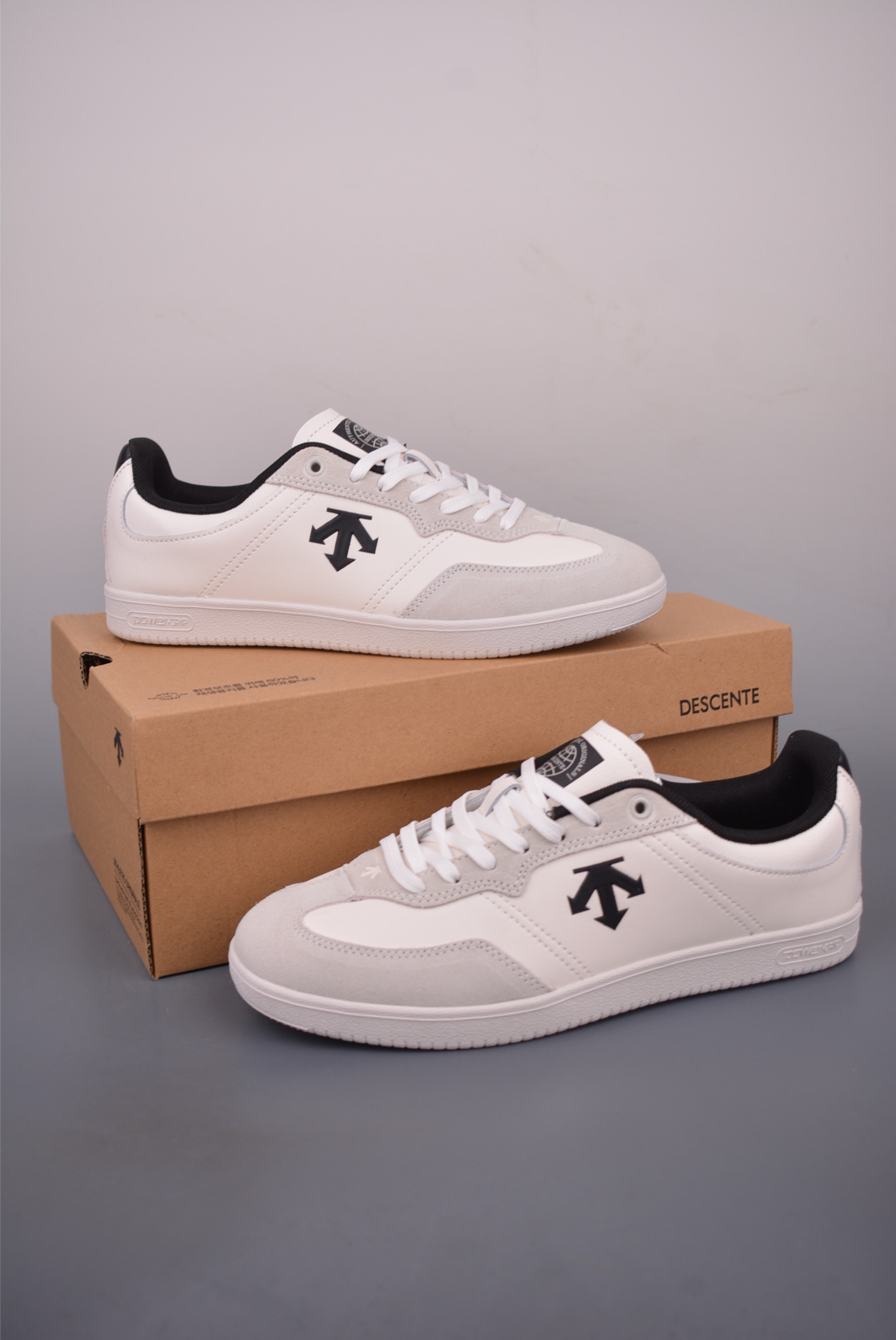 Descente Retro Leather Sneakers-Comfortable, Stylish & Versatile for Everyday Wear 6 i1760855647030 7696 0 4