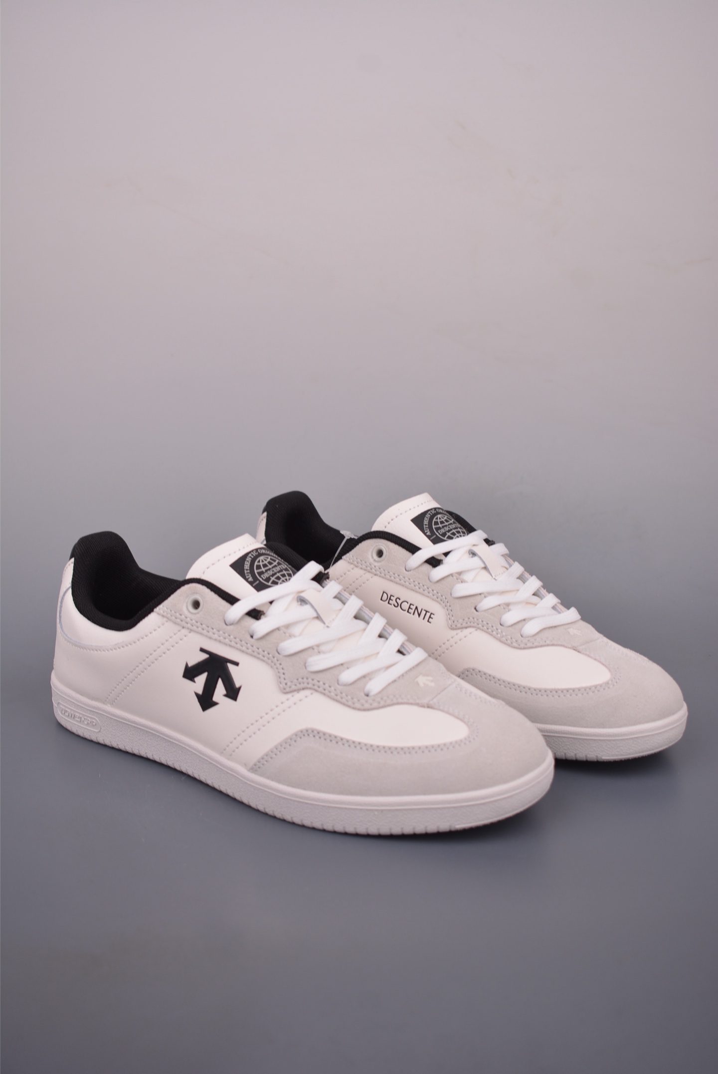 Descente Retro Leather Sneakers-Comfortable, Stylish & Versatile for Everyday Wear 2 i1760855649938 9620 0 0
