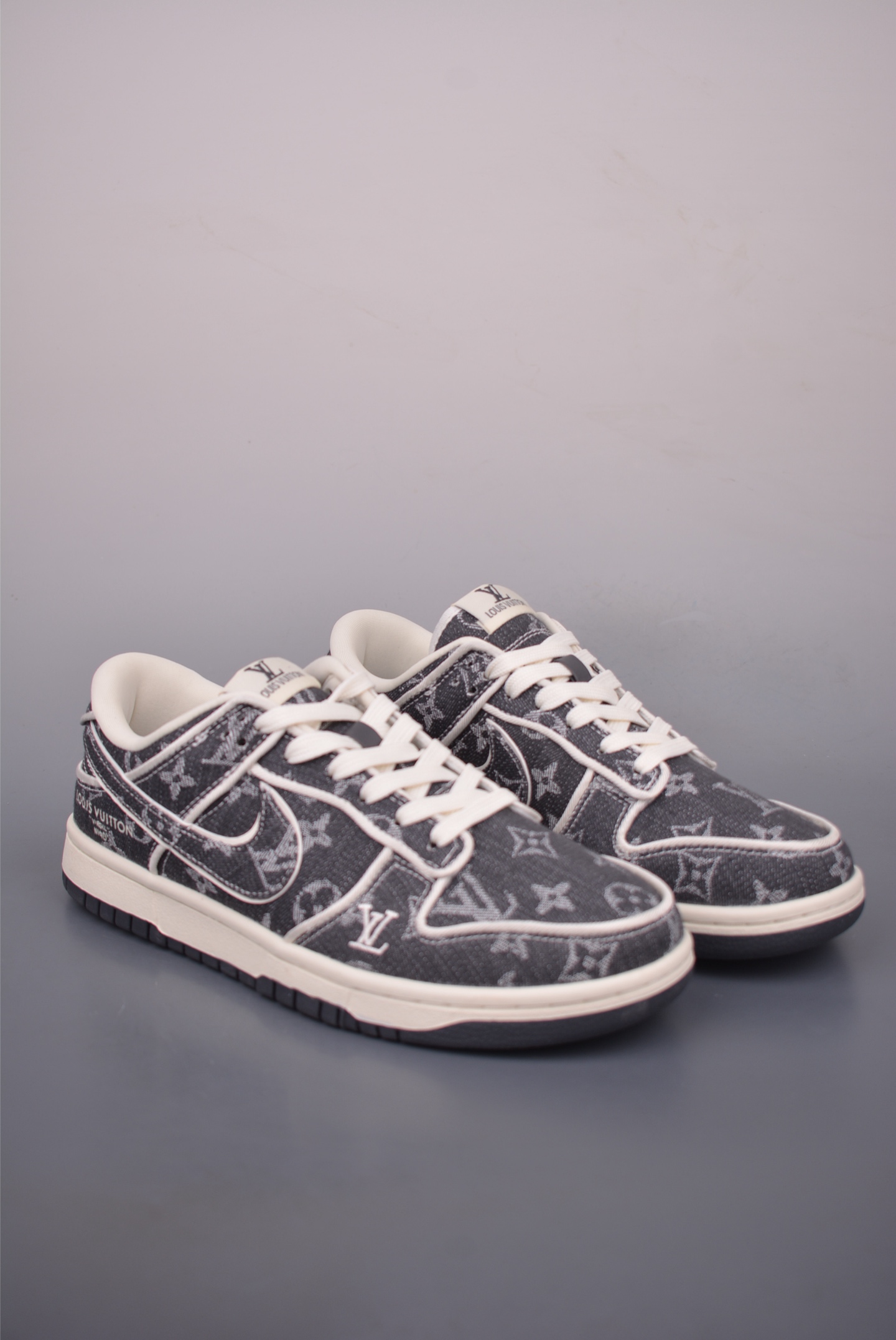 Nike SB Dunk Low Louis Vuitton Collab: Premium Craftsmanship & Iconic Design