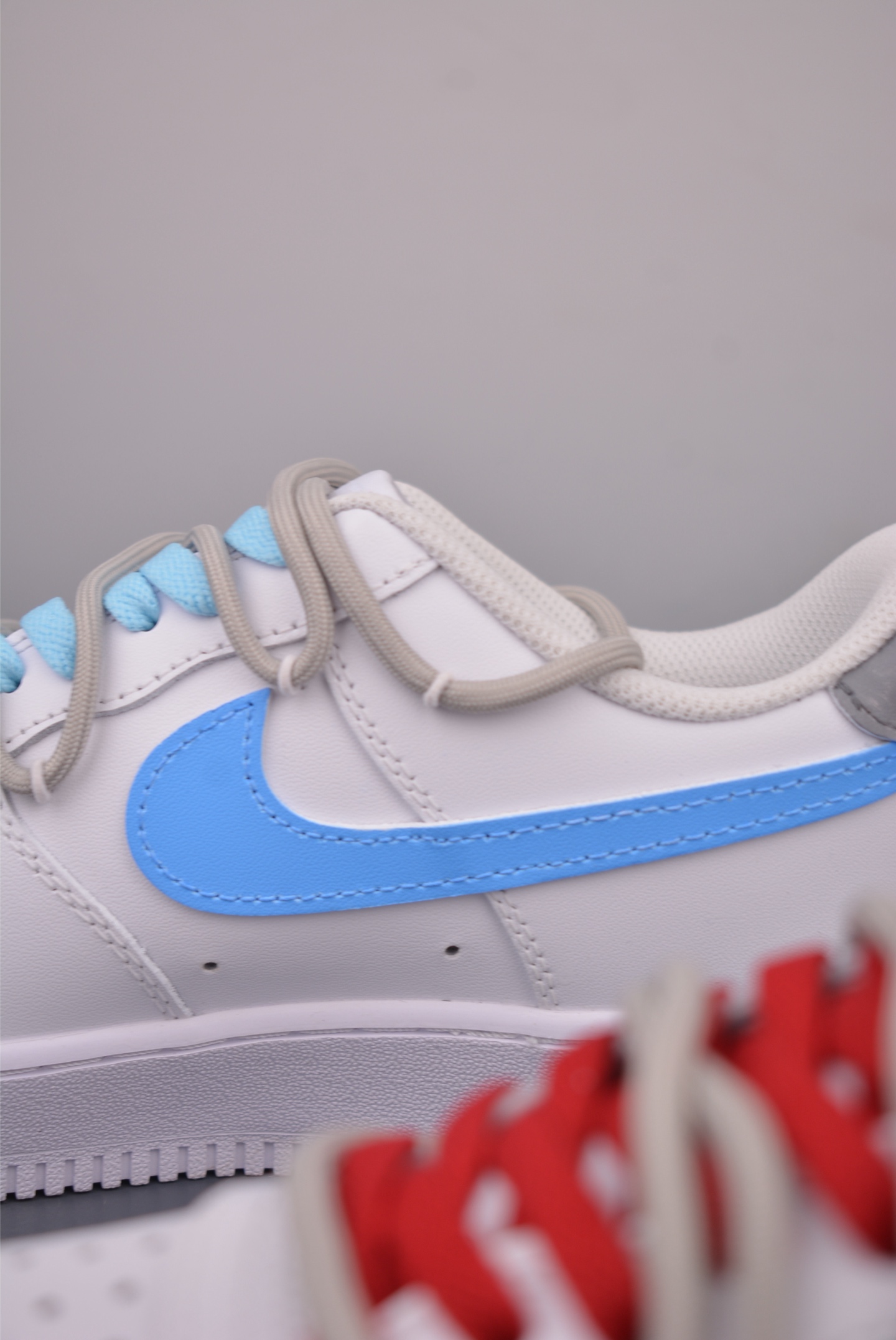 Nike Air Force 1 Low 'Valentine's Day' Mismatched Sneakers 9 i1760915742711 3245 0 7