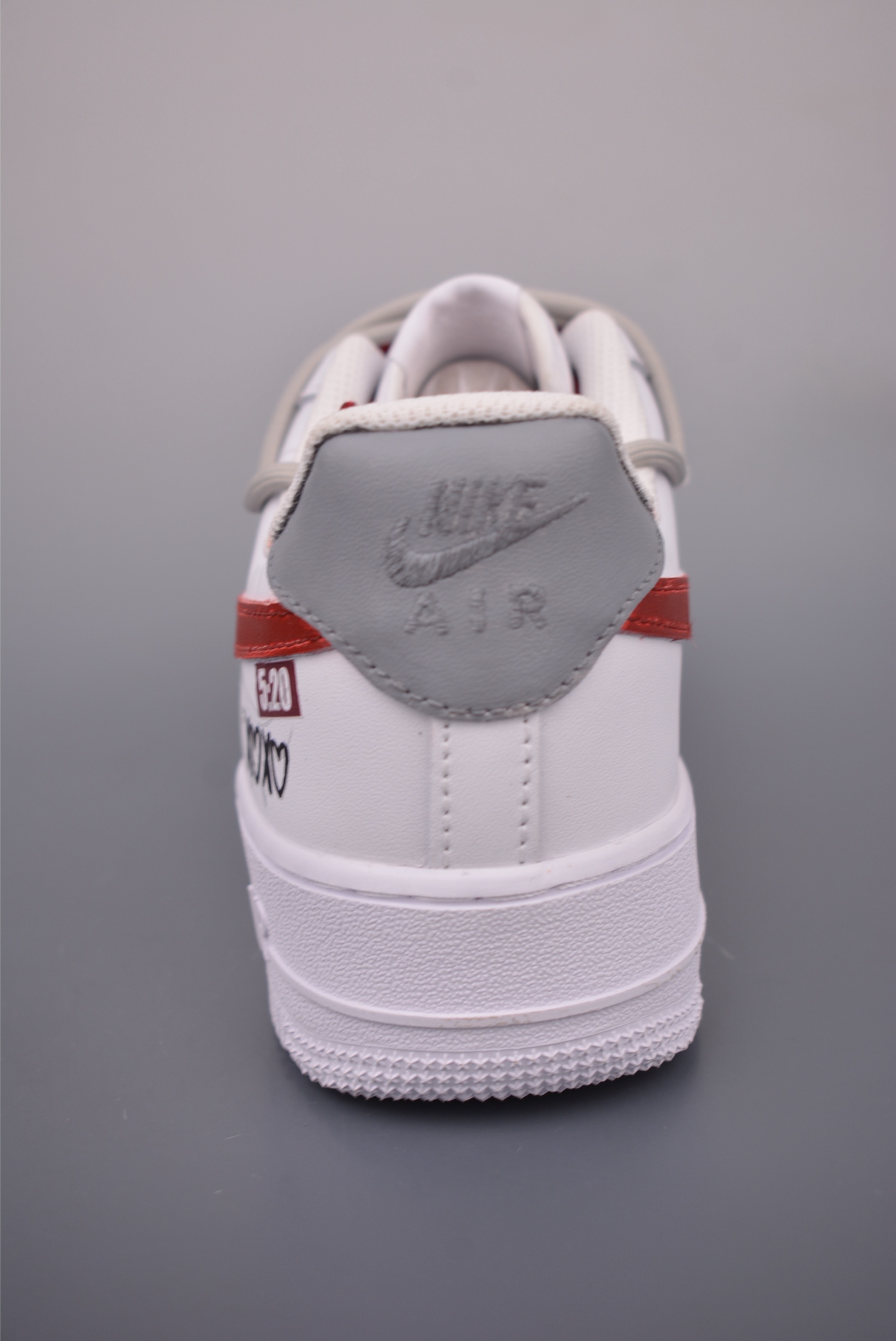 Nike Air Force 1 Low 'Valentine's Day' Mismatched Sneakers 5 i1760915742750 4253 0 3