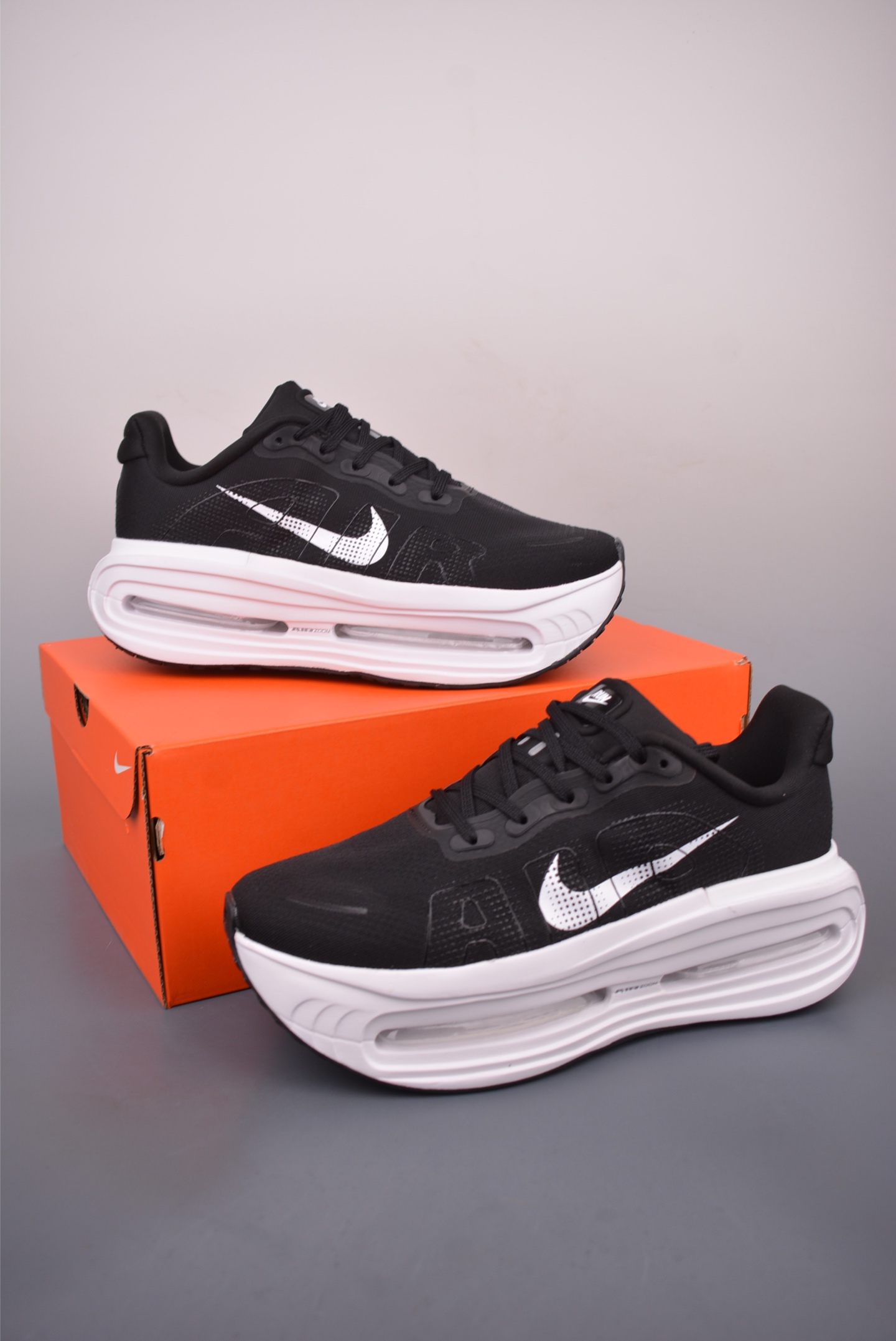 Nike Vomero Premium Air Cushion Running Shoes - Comfortable & Durable 6 i1760918595002 1930 0 4