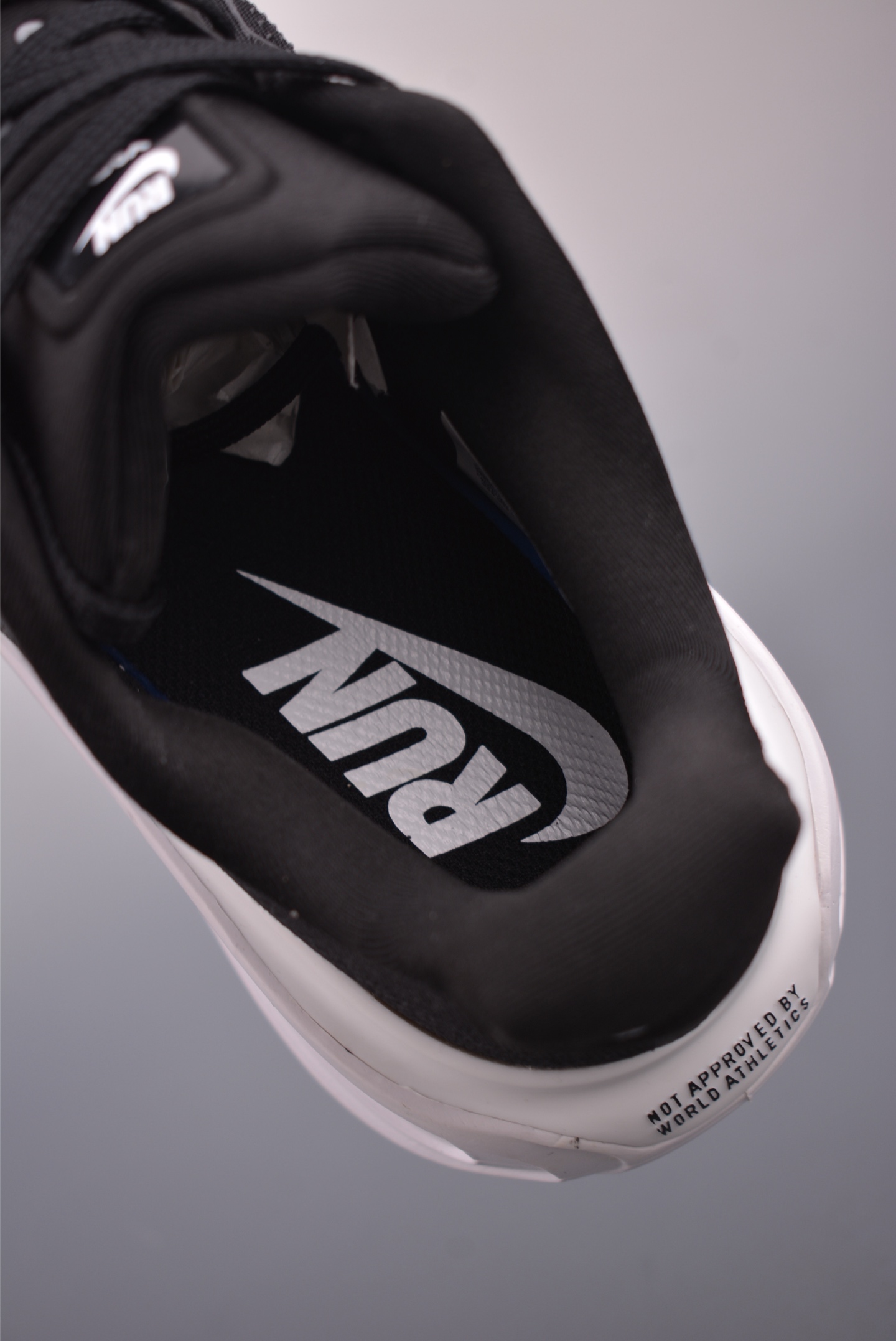 Nike Vomero Premium Air Cushion Running Shoes - Comfortable & Durable 10 i1760918597429 989 0 8