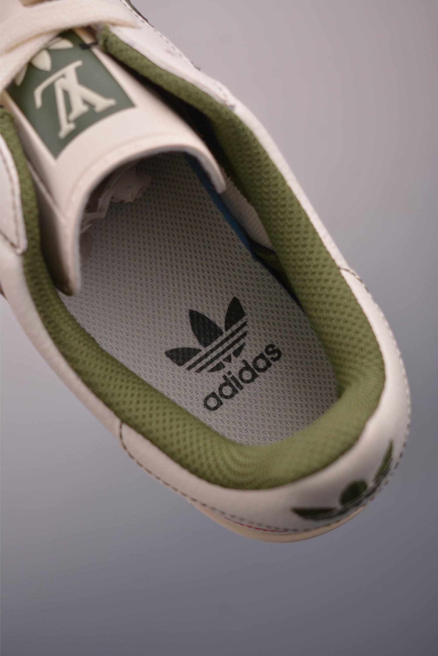 Adidas Gazelle Cream White and Dark Green Sneakers 10 i1760919678334 9533 0 7
