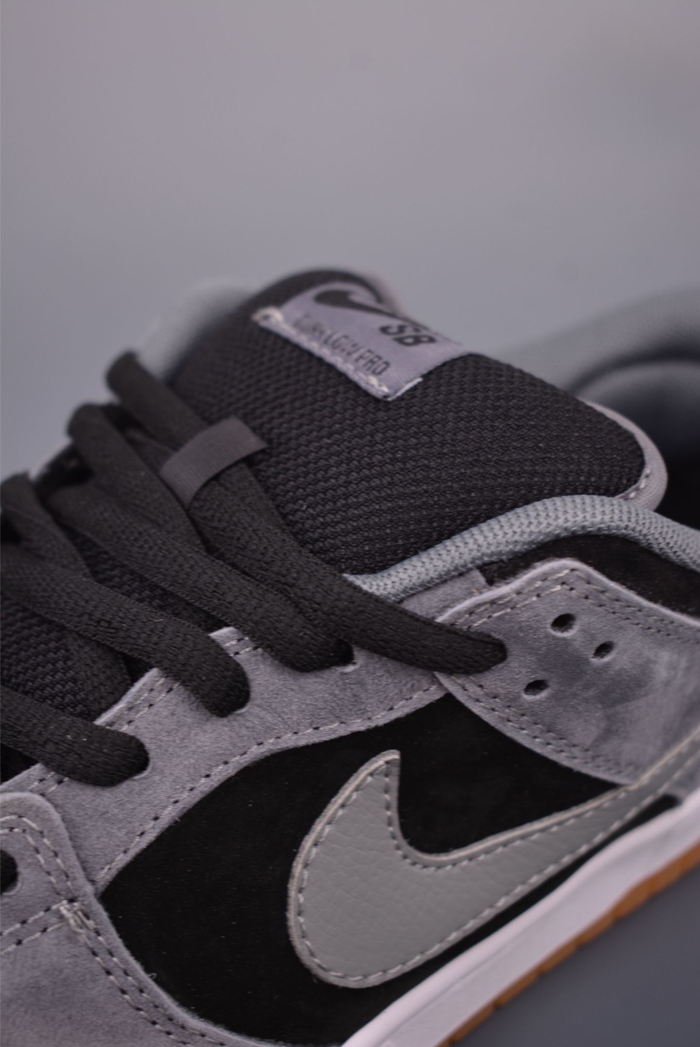 Nike SB Dunk Low Grey Black Skateboarding Shoes HF3063-001 7 i1760946976941 503 0 6