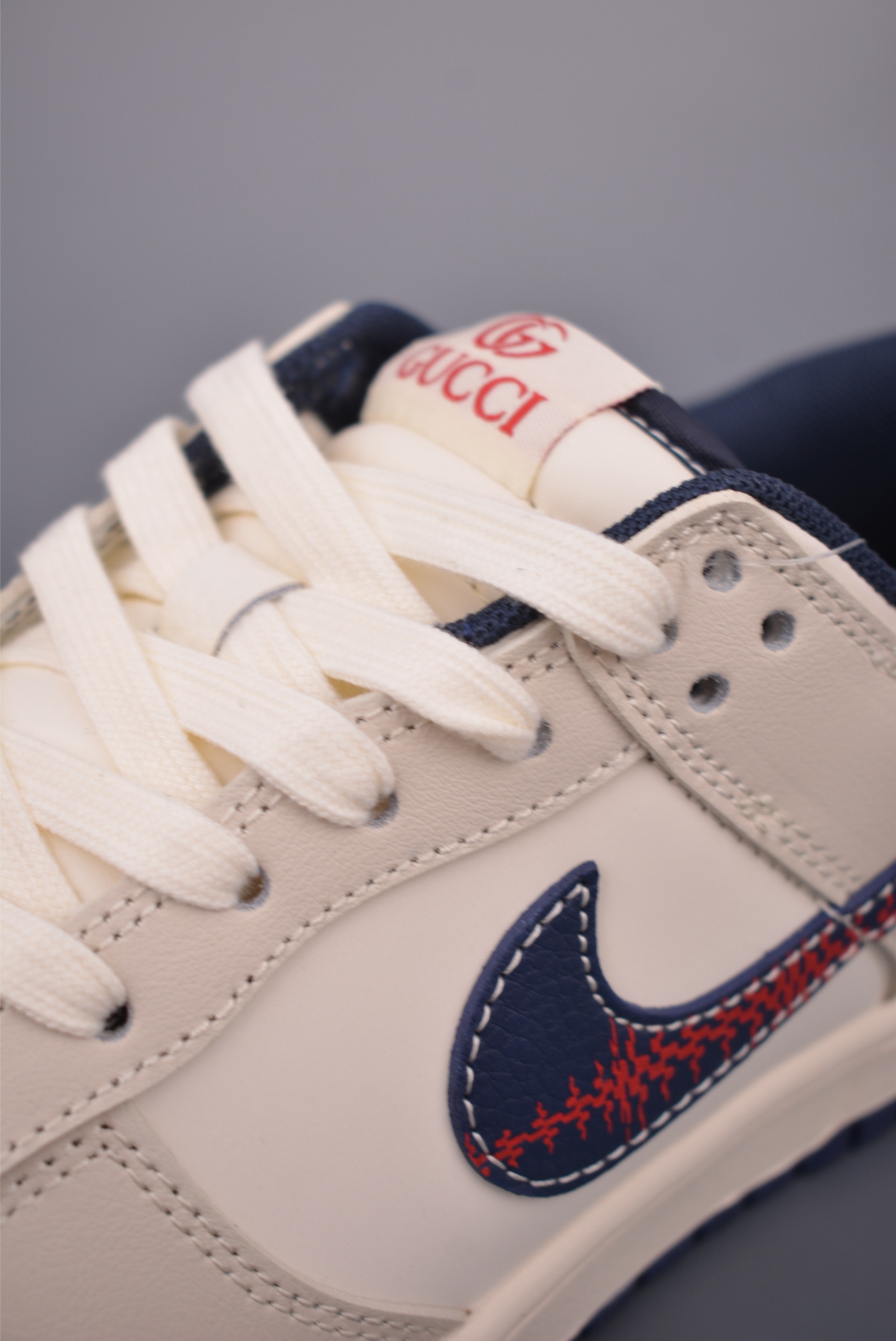 Nike SB Dunk Low Gucci: Premium Quality, Original Materials, and Unique Design 8 i1760947062176 9997 0 6