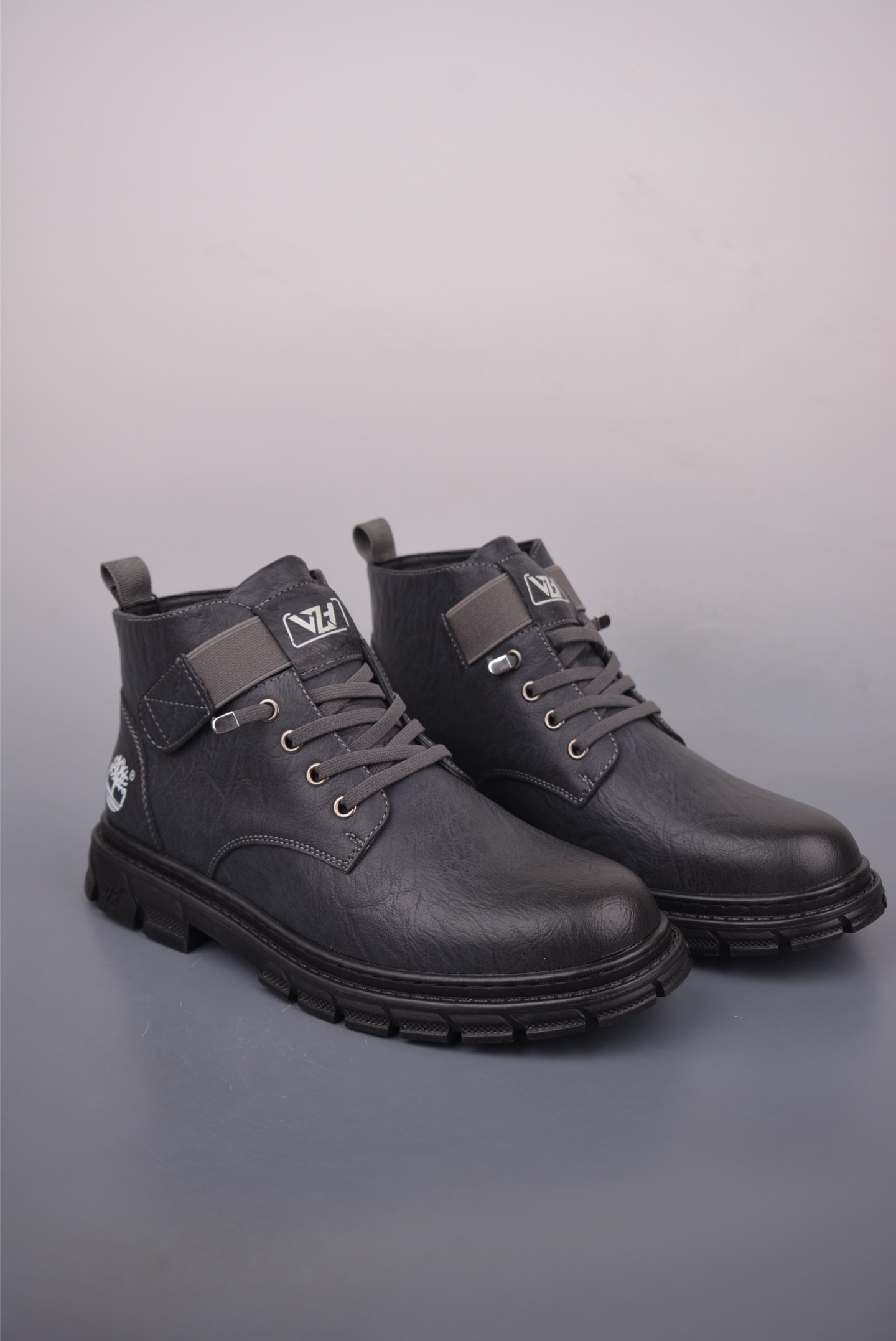 Timberland Men's Classic Mid-Top Boots - Premium Leather, Durable & Stylish