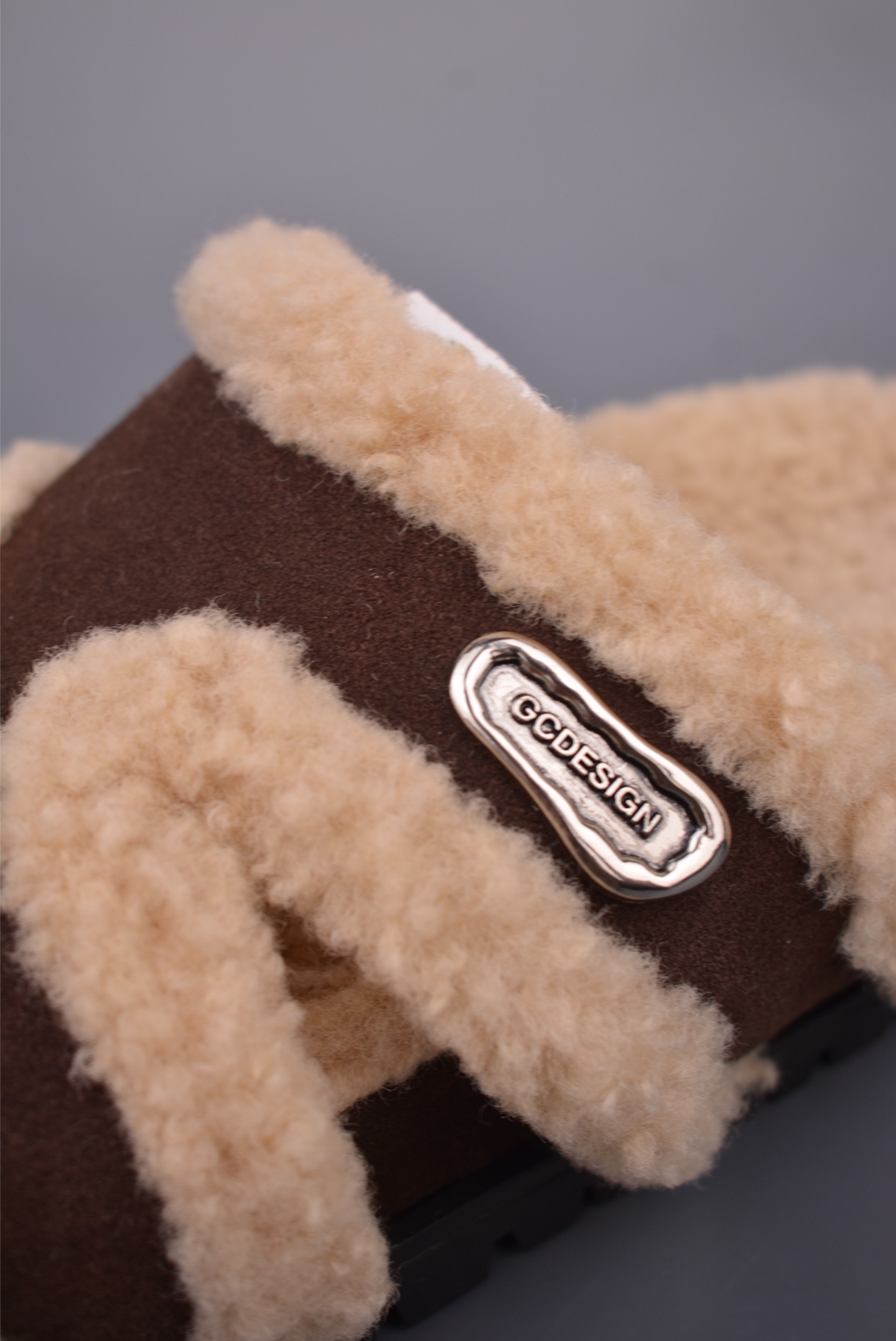 GG-CC GG-CC Chunky Low 厚底增高运动老爹鞋 G25Y9084B