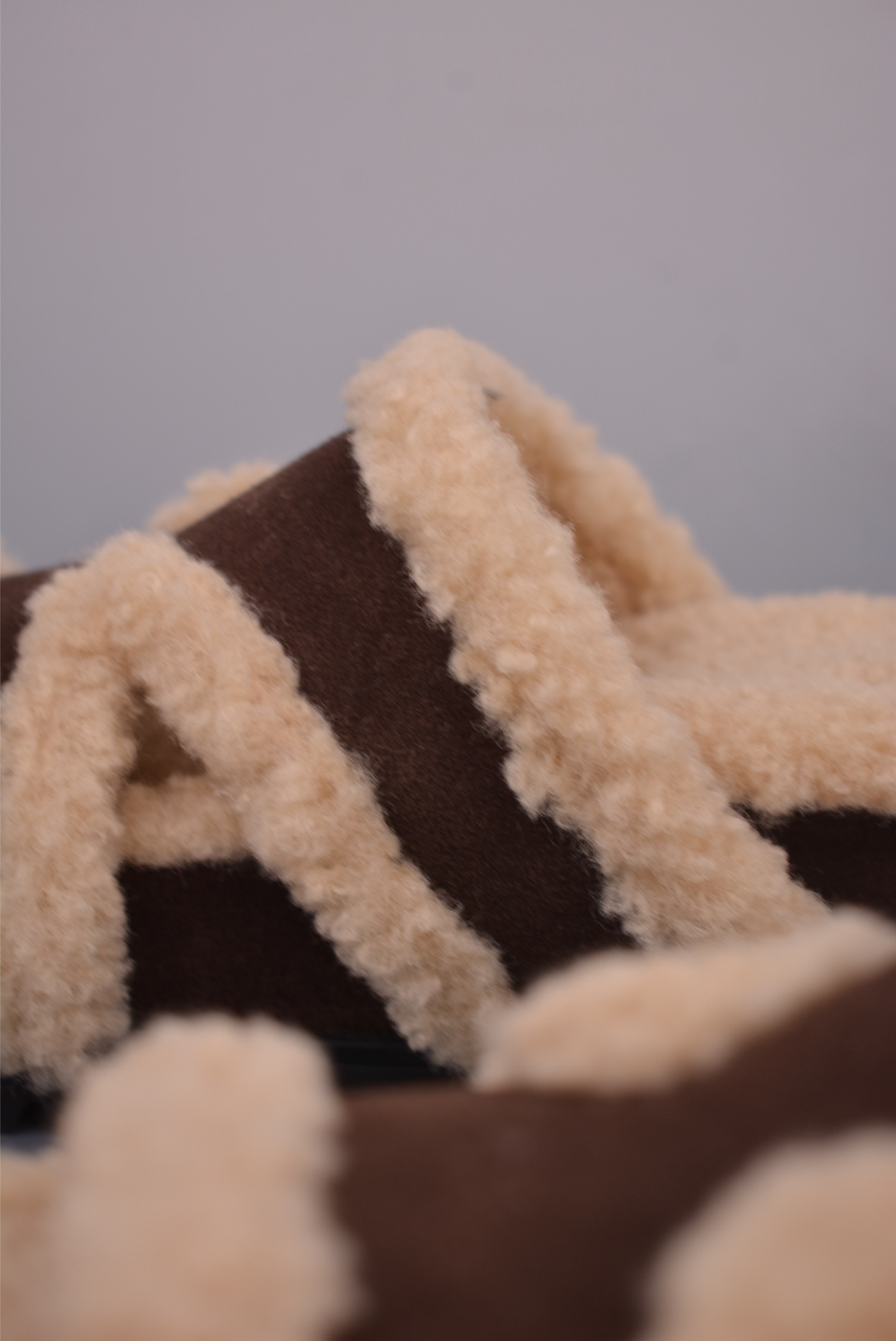 GG-CC GG-CC Chunky Low 厚底增高运动老爹鞋 G25Y9084B