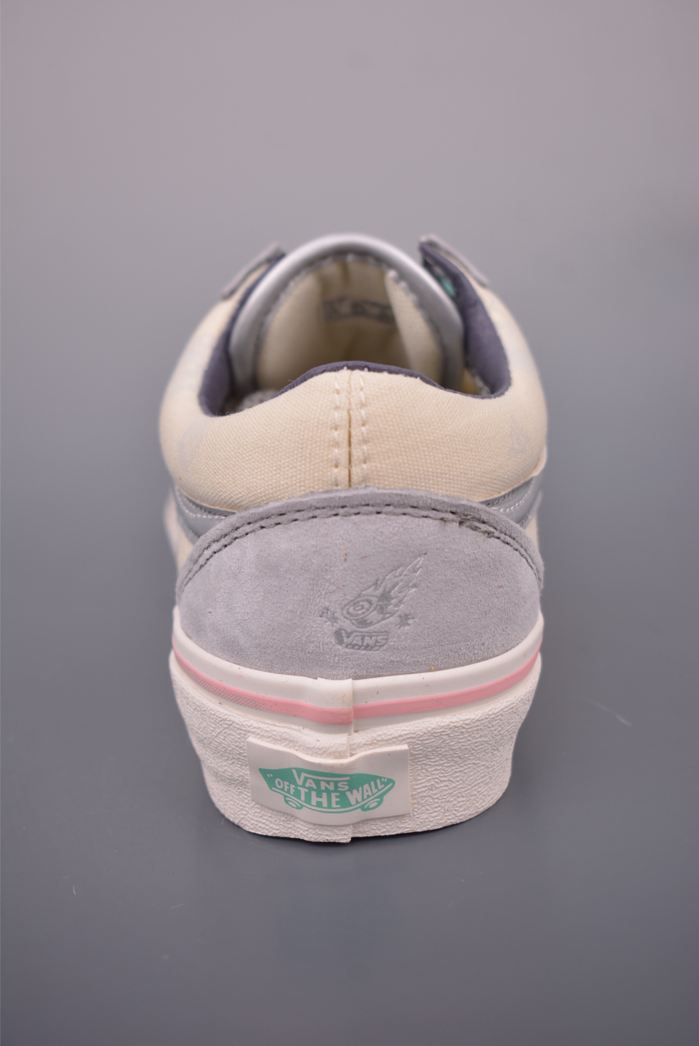 POP MART x Vans SPACE MOLLY Old Skool Low Top Sneakers 5 i1760954332207 7602 0 3