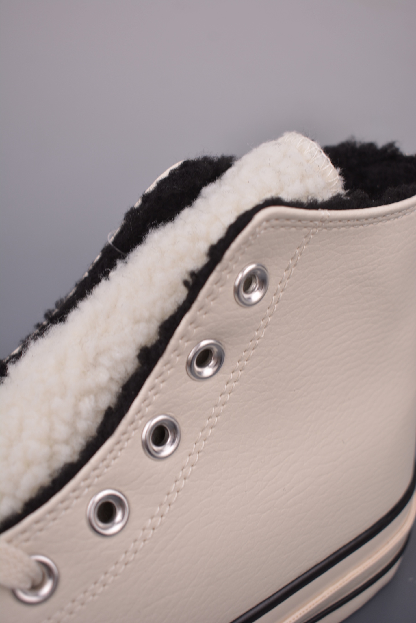 Converse Chuck 1970s Leather Shearling High Top Sneakers - Winter Warmth 7 i1761037955214 9431 0 6