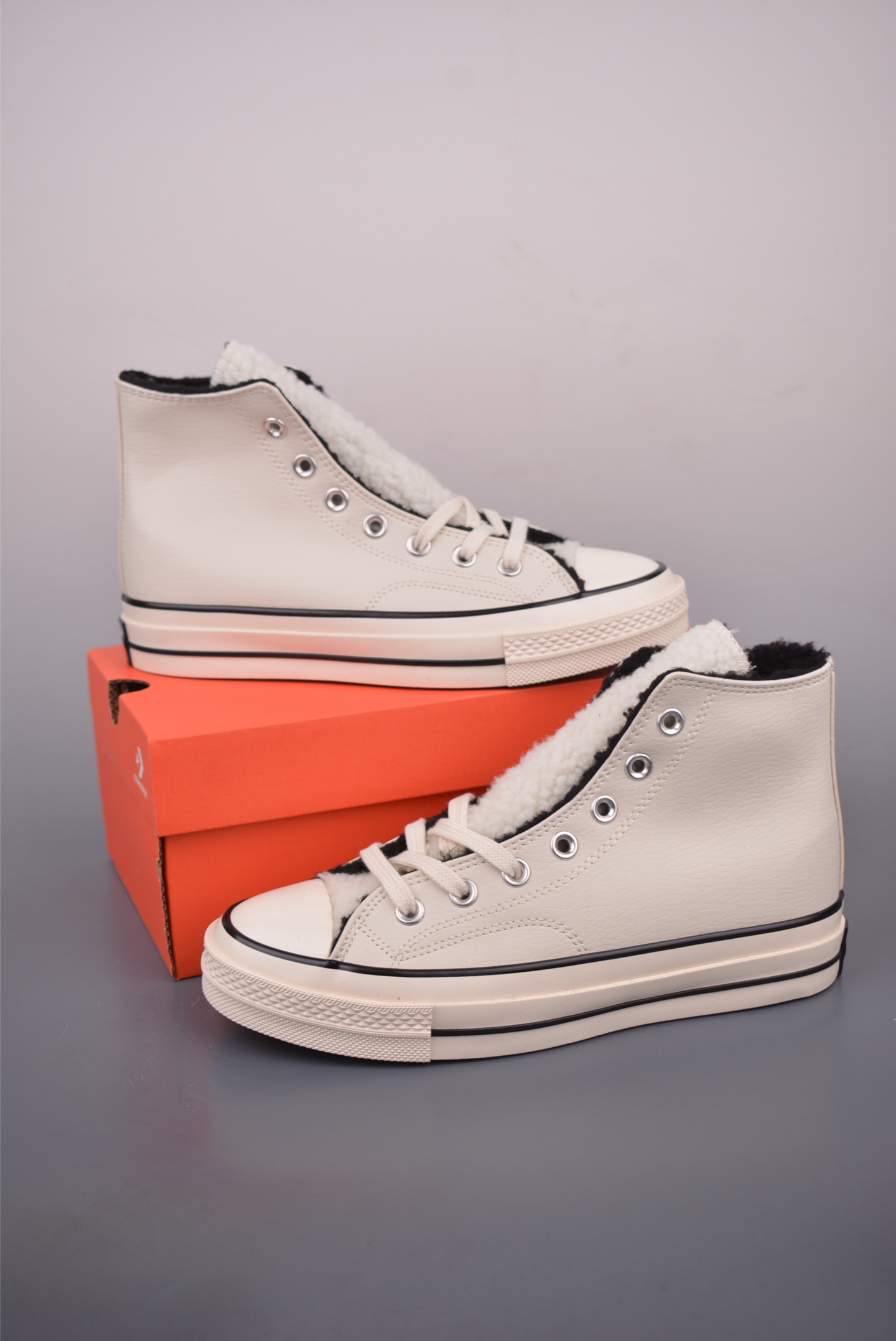 Converse Chuck 1970s Leather Shearling High Top Sneakers - Winter Warmth 5 i1761037957722 2406 0 4