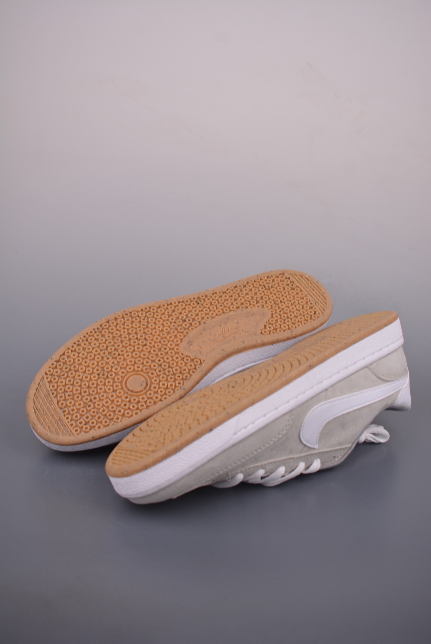 Nike SB FC Classic Sneakers - Lightweight, Durable & Slip-Resistant Skate Shoes 3 i1761038036551 9759 0 2