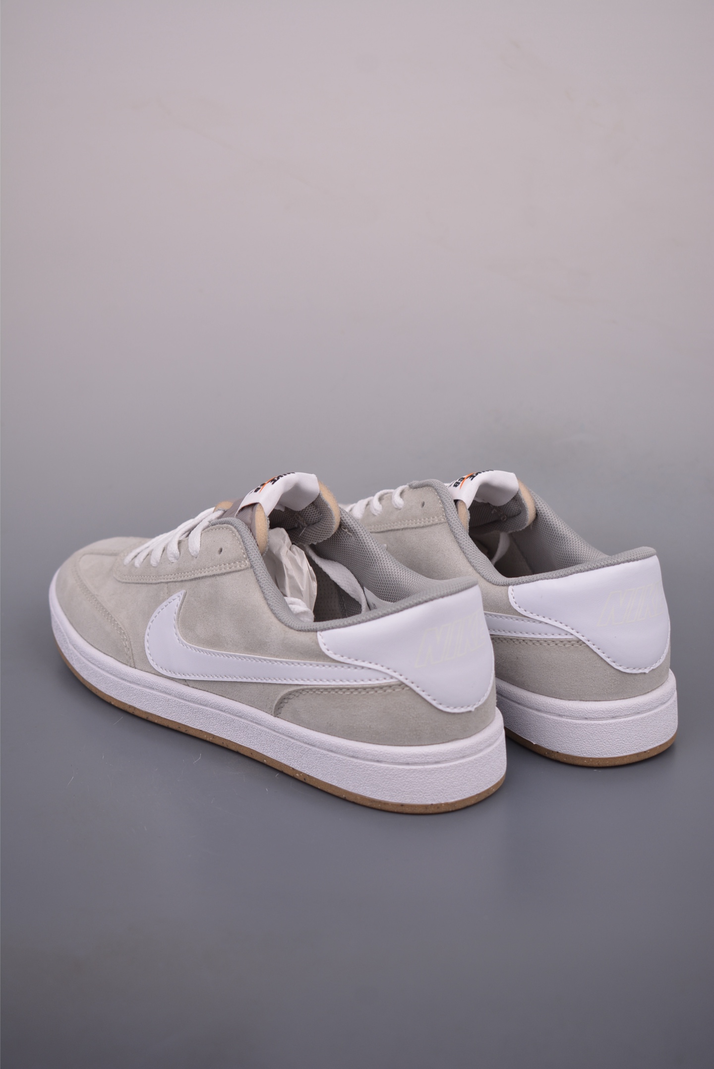 Nike SB FC Classic Sneakers - Lightweight, Durable & Slip-Resistant Skate Shoes 2 i1761038038909 9661 0 1