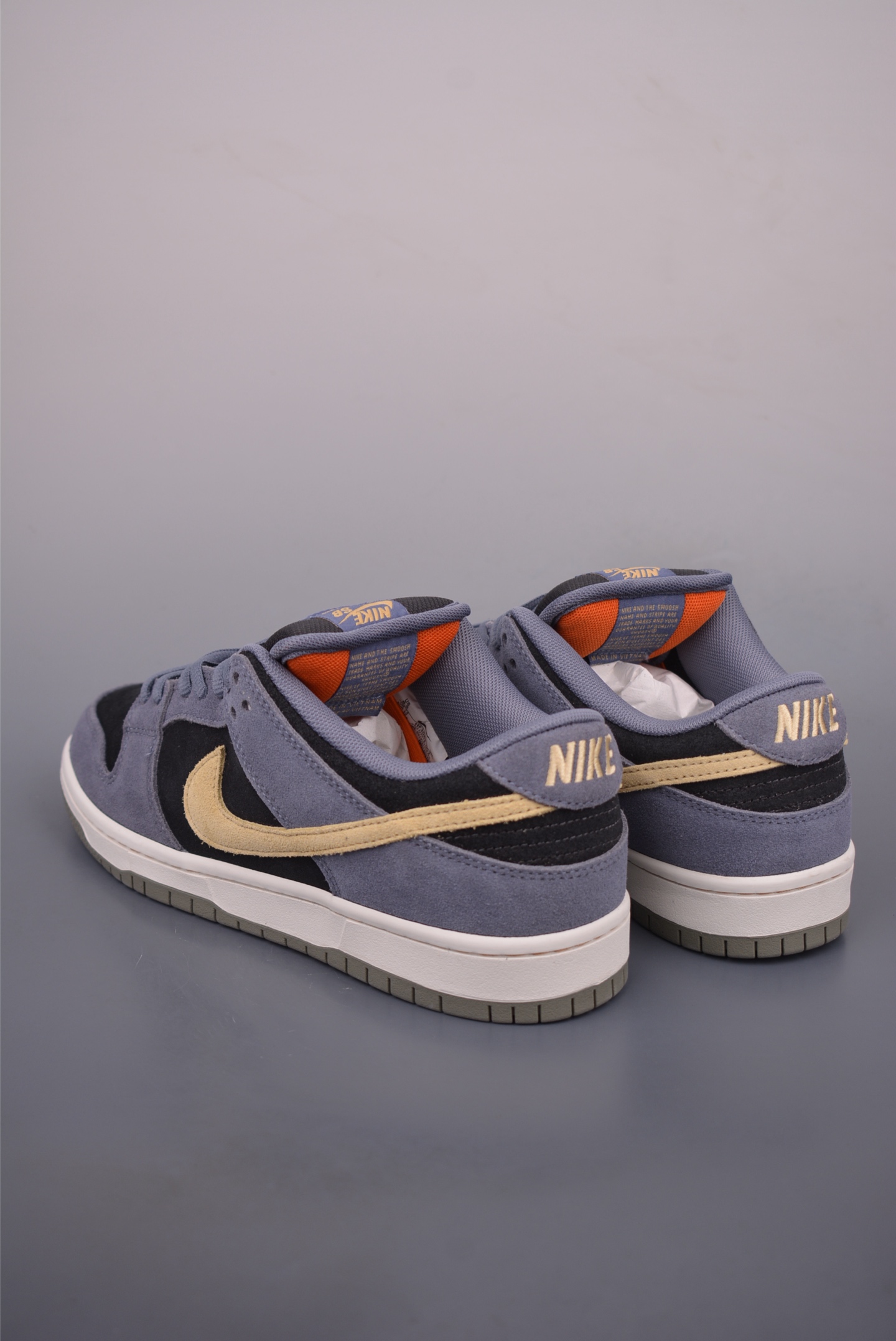 Nike SB Dunk Low HF3063-002 Men's Skateboarding Shoes - Premium Quality 2 i1761041357433 2809 0 1