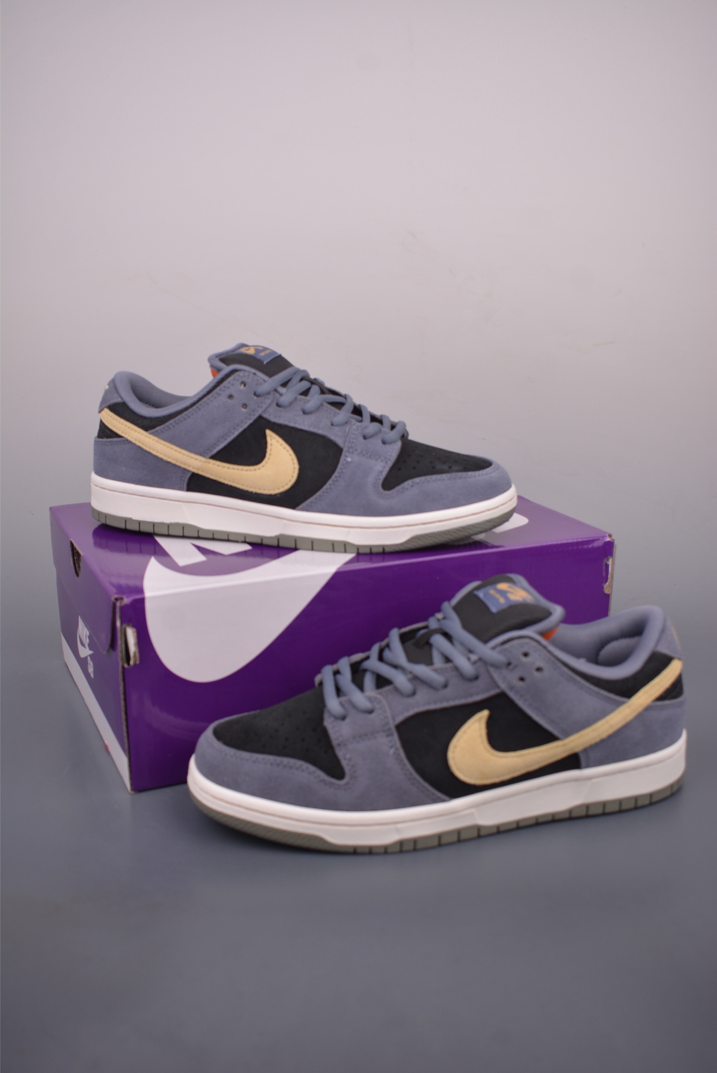 Nike SB Dunk Low HF3063-002 Men's Skateboarding Shoes - Premium Quality 5 i1761041359742 3359 0 4