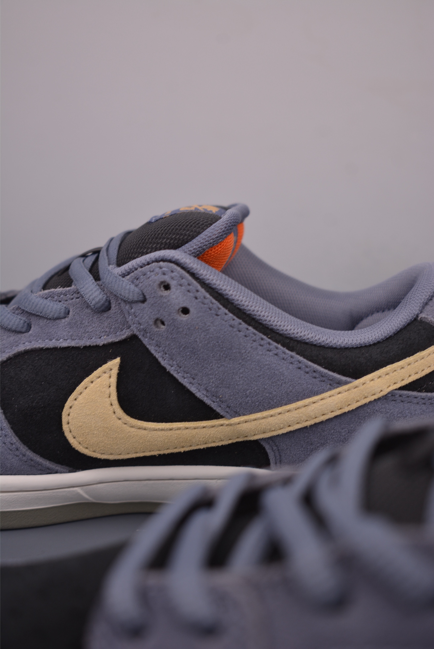 Nike SB Dunk Low HF3063-002 Men's Skateboarding Shoes - Premium Quality 8 i1761041359795 1444 0 7