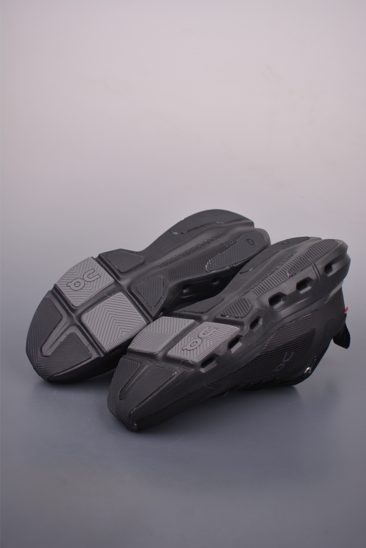 On Cloud X 4 Outdoor Street Style Running Shoes - Cloud Hi Edge 4 i1761044100475 4118 0 2