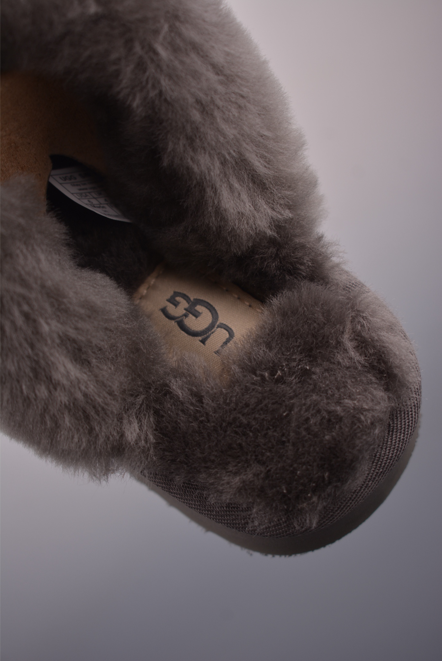 UGG Women's Disquette Slipper - Cozy Sheepskin Lining, Lightweight Platform 10 i1761045422085 8953 0 8