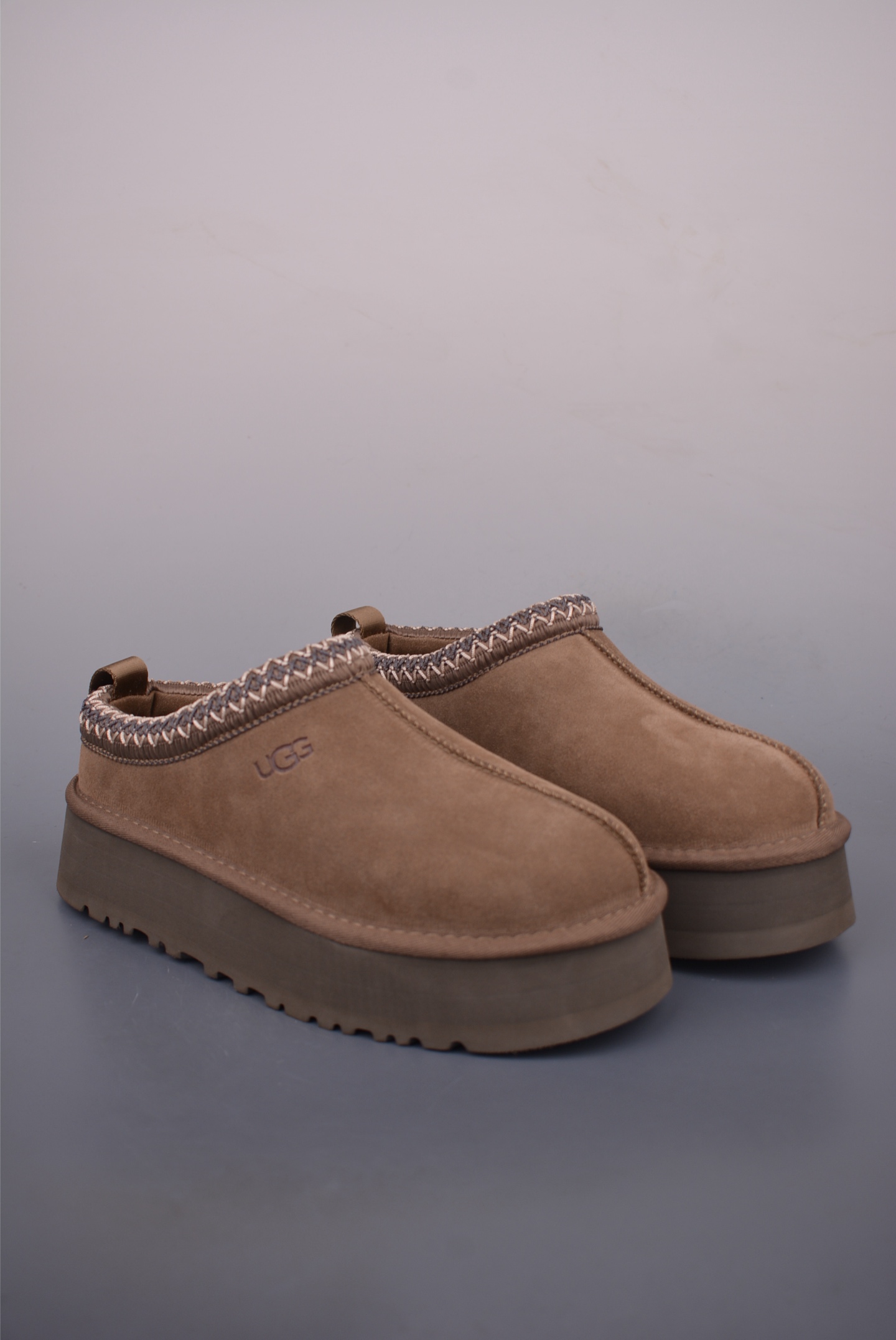 UGG Women's Tasman Platform Slipper, Warm Wool Lined Mule, Chestnut Suede