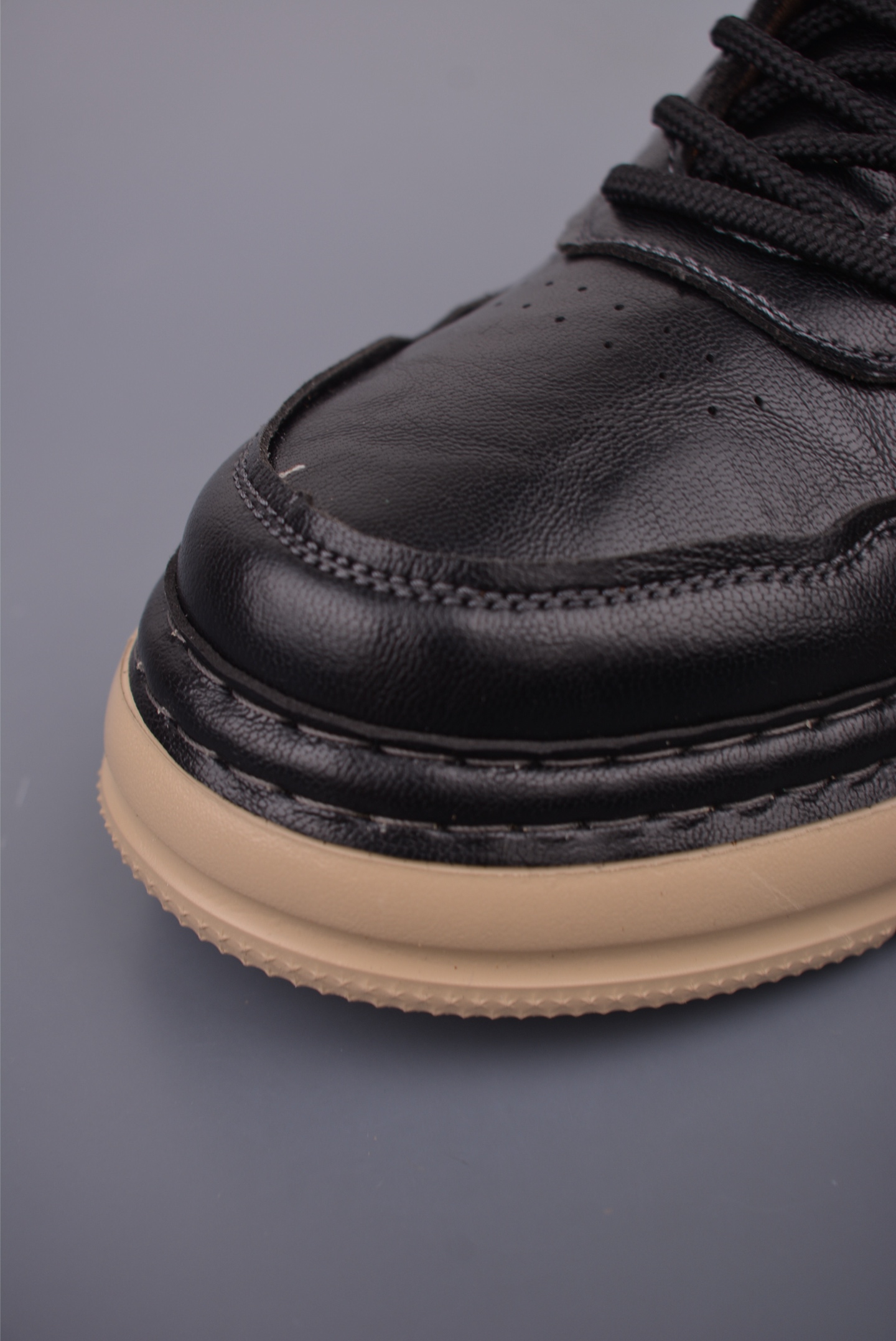 220 Timberland添柏岚/天伯伦 经典款 23ss新款中帮 TB99858