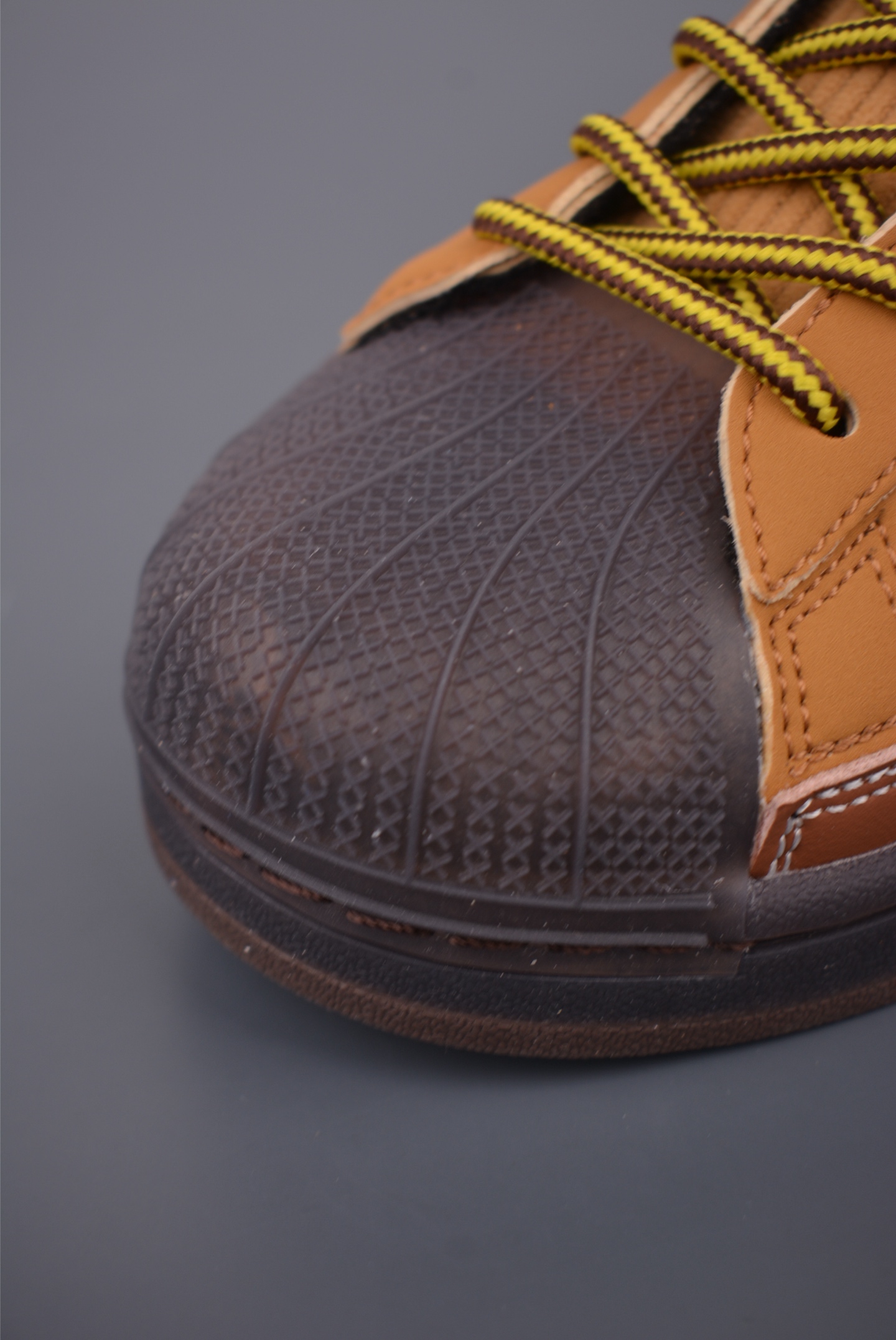 Adidas Originals Superstar 2025: Classic Style with a Modern Twist 7 i1761081932509 7261 0 5