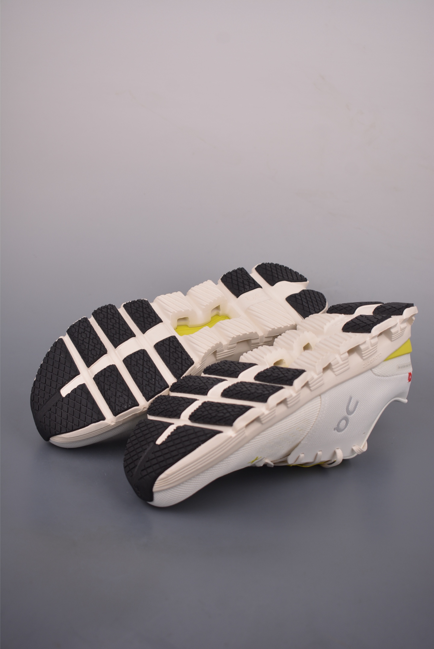 On Cloud X 4 Women's Running Shoes | Outdoor Street Style | Lightweight 4 i1761082034211 1766 0 2