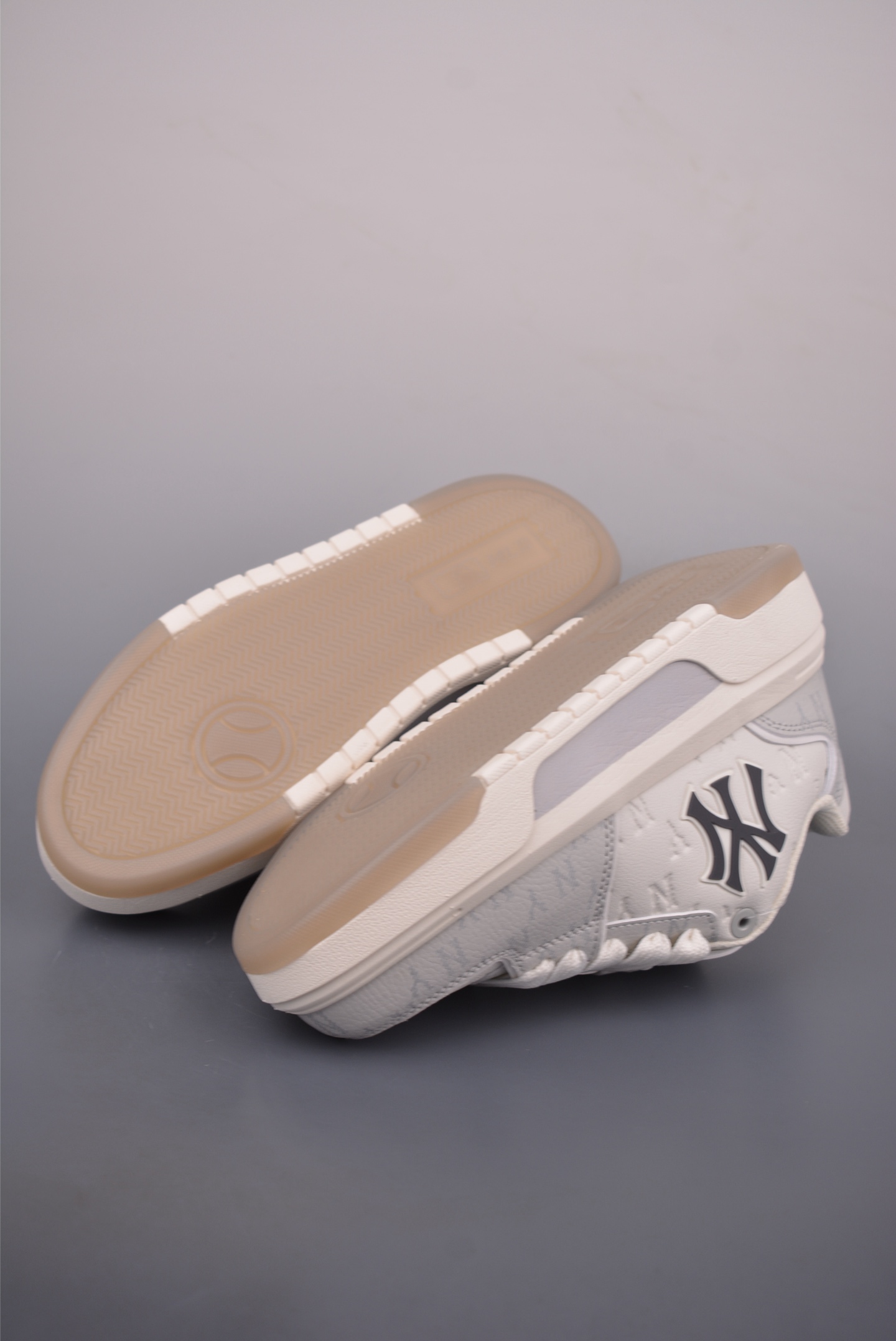 MLB Chunky Liner Embo Monogram Cooperstown Sneakers - Stylish & Comfortable 4 i1761082077310 9222 0 2