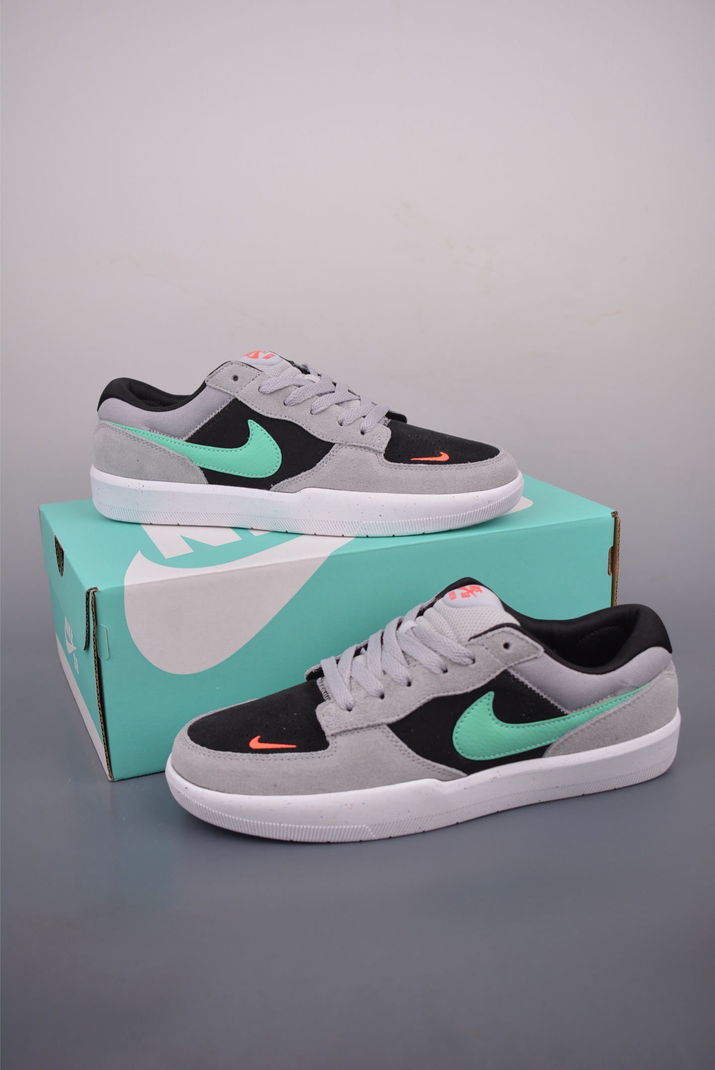 i1761084112654 2308 0 4